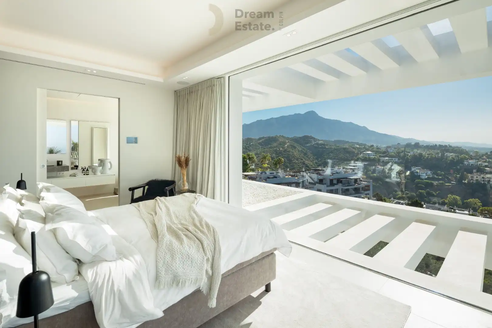 Eigentijdse villa met panoramisch uitzicht in La Quinta, Benahavís. foto 15