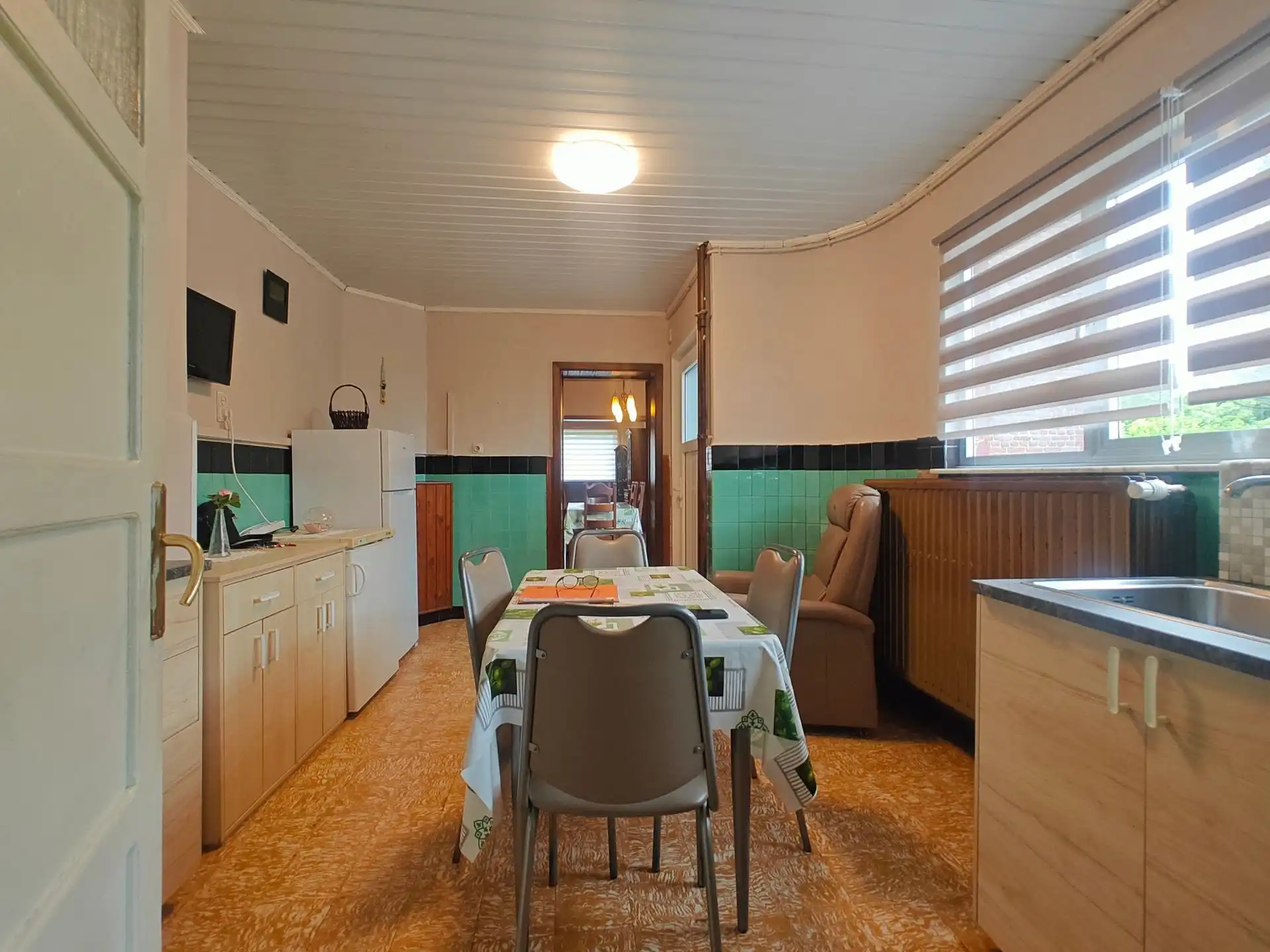 Te renoveren mijnwerkerswoning met 4 slaapkamers en extra  kangoeroegedeelte  foto 14