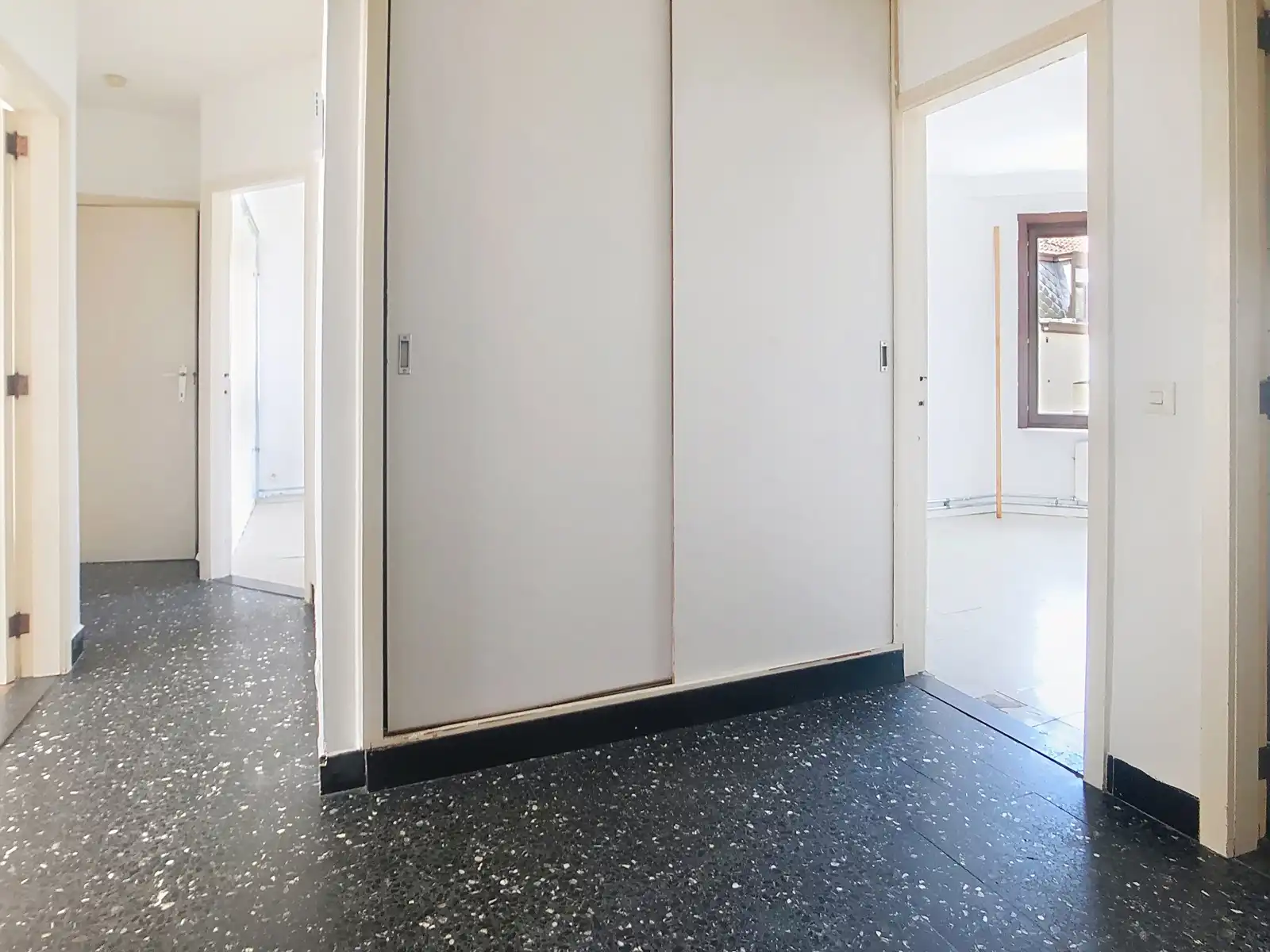 Appartement met 3 slaapkamers / mogelijkheid aankoop garage foto 4