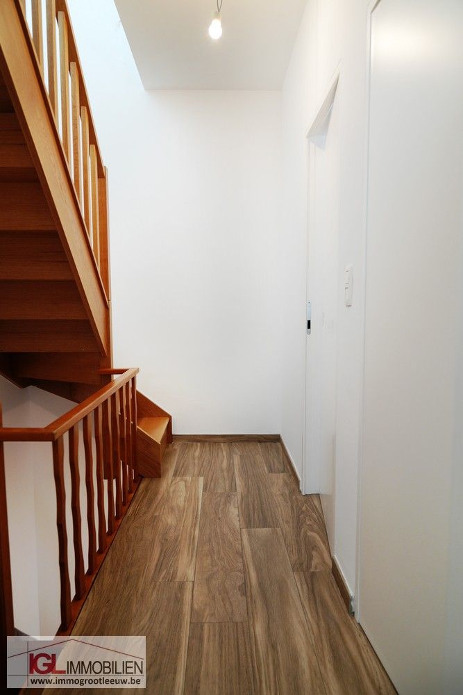 Gerenoveerde woning in Ruisbroek foto 18