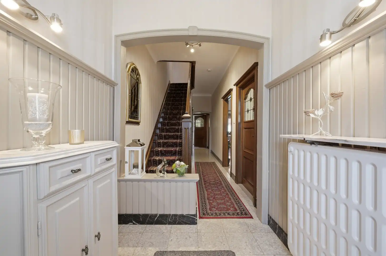 Licht te renoveren gezinswoning met tuin en 3 slaapkamers in Tienen foto 8