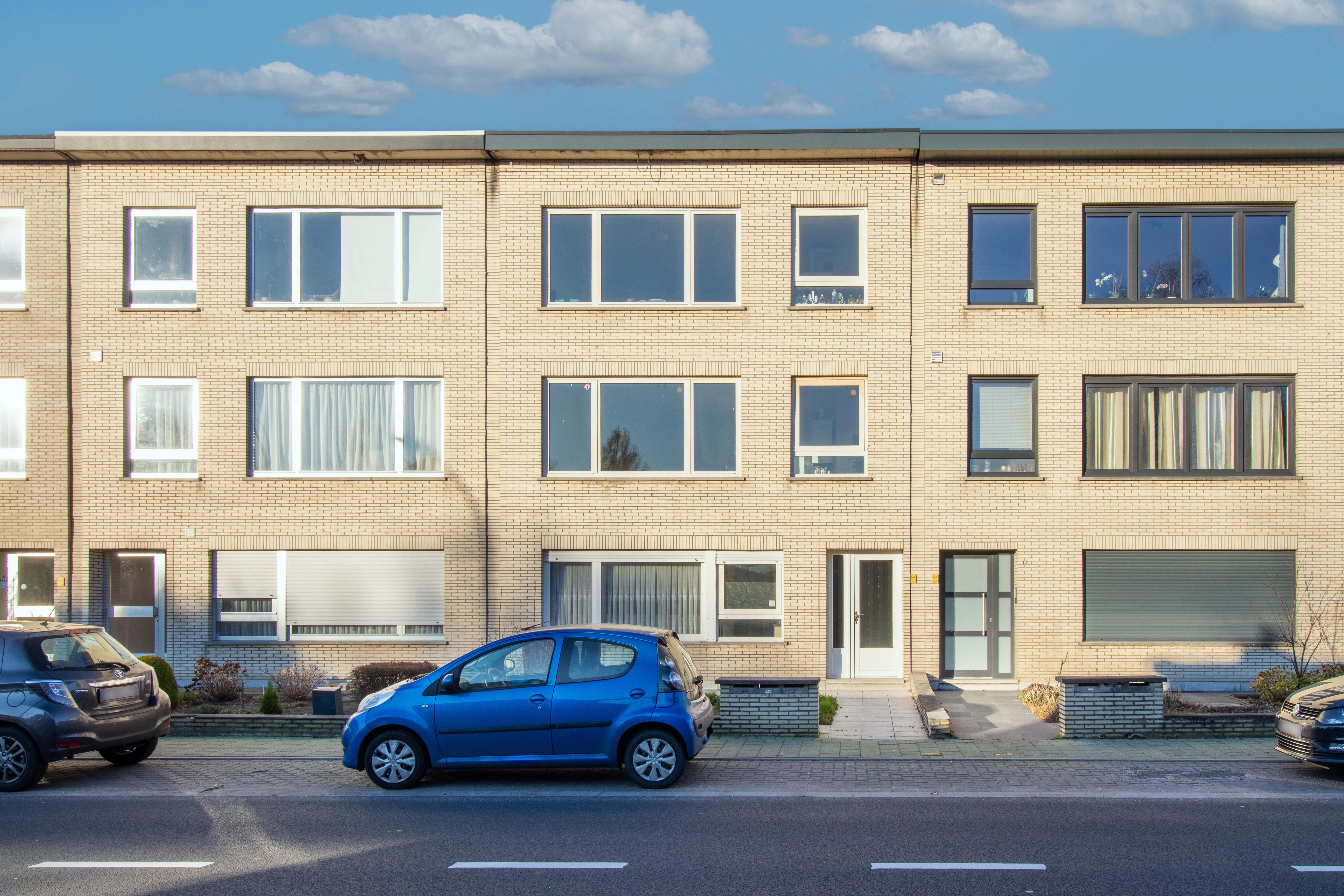 Ruim 2 slaapkamer appartement met garage en zicht op water foto {{pictureIndex}}