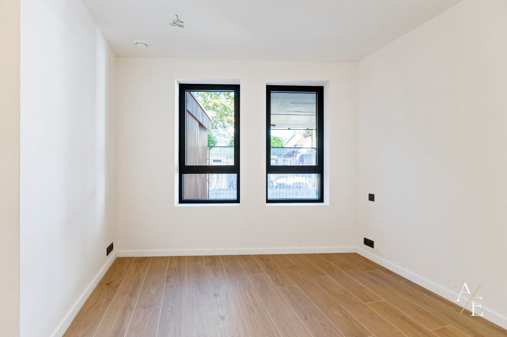 MERELBEKE-MELLE - Afgewerkte nieuwbouwwoning aan de Schelde! foto 5