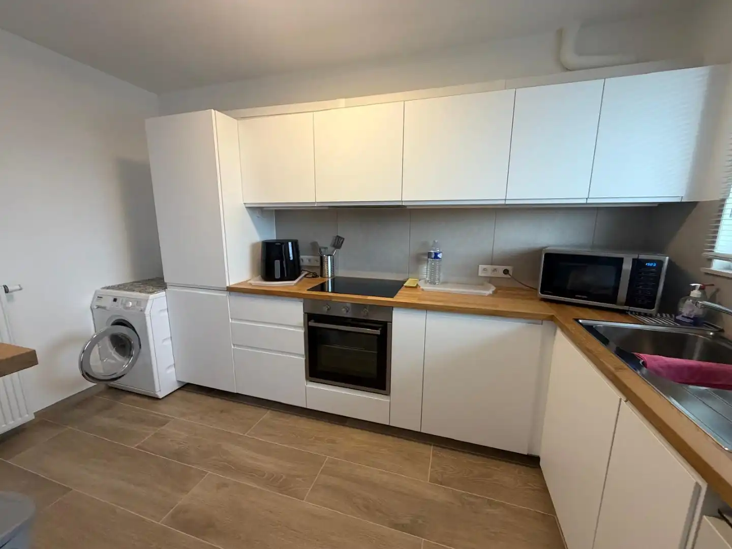 Appartement in centrum Wemmel met 2 slaapkamers en garagebox foto 3