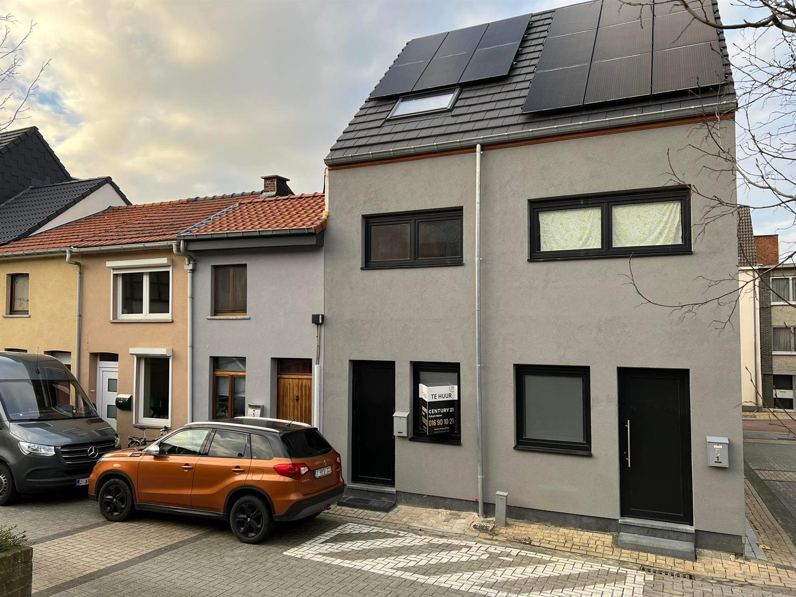 Nieuwbouw woning te huur in centrum Aarschot! foto {{pictureIndex}}