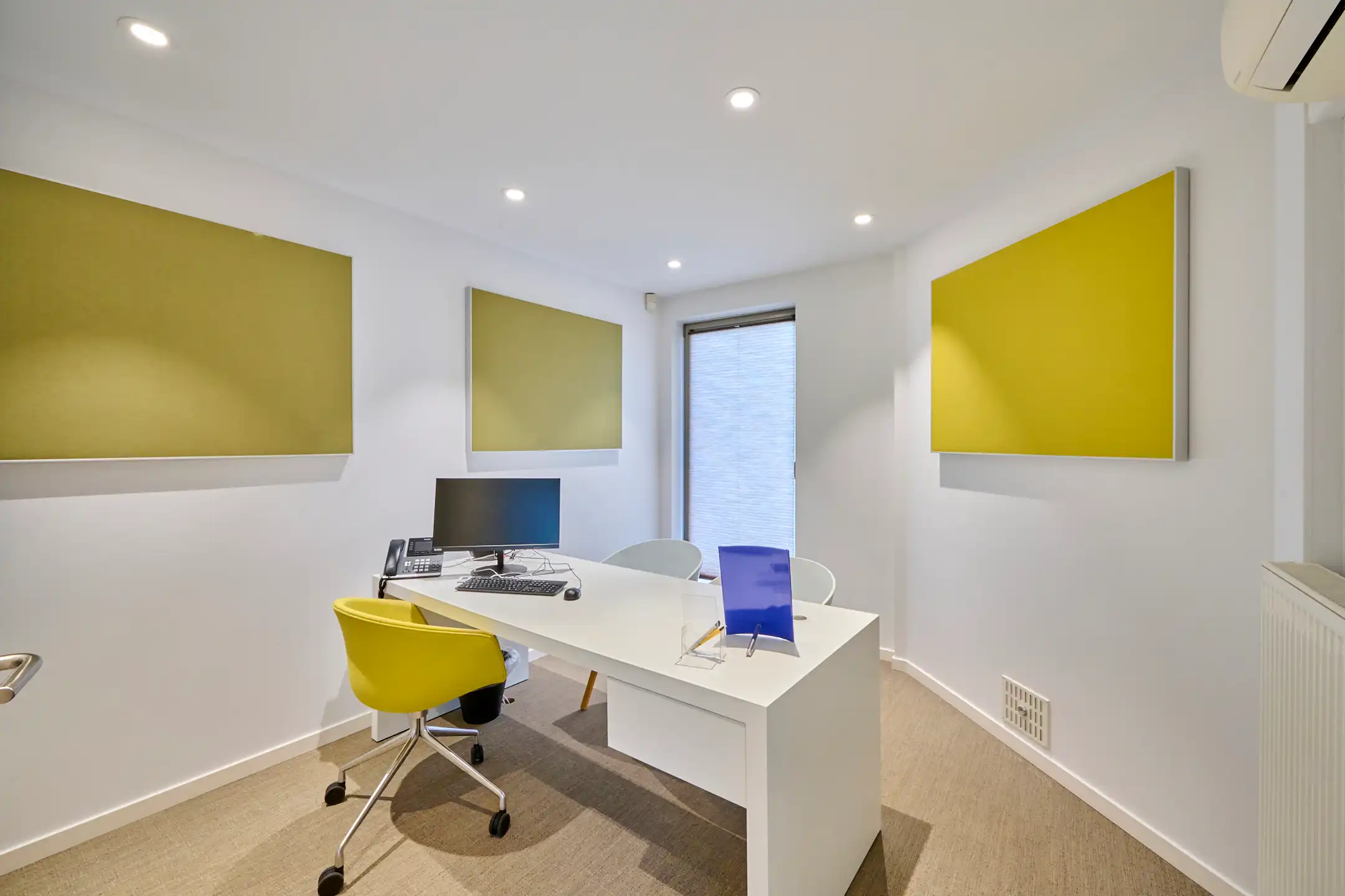 Te koop: Kantoor/handelsruimte (184 m²) in hartje Meeuwen foto 8