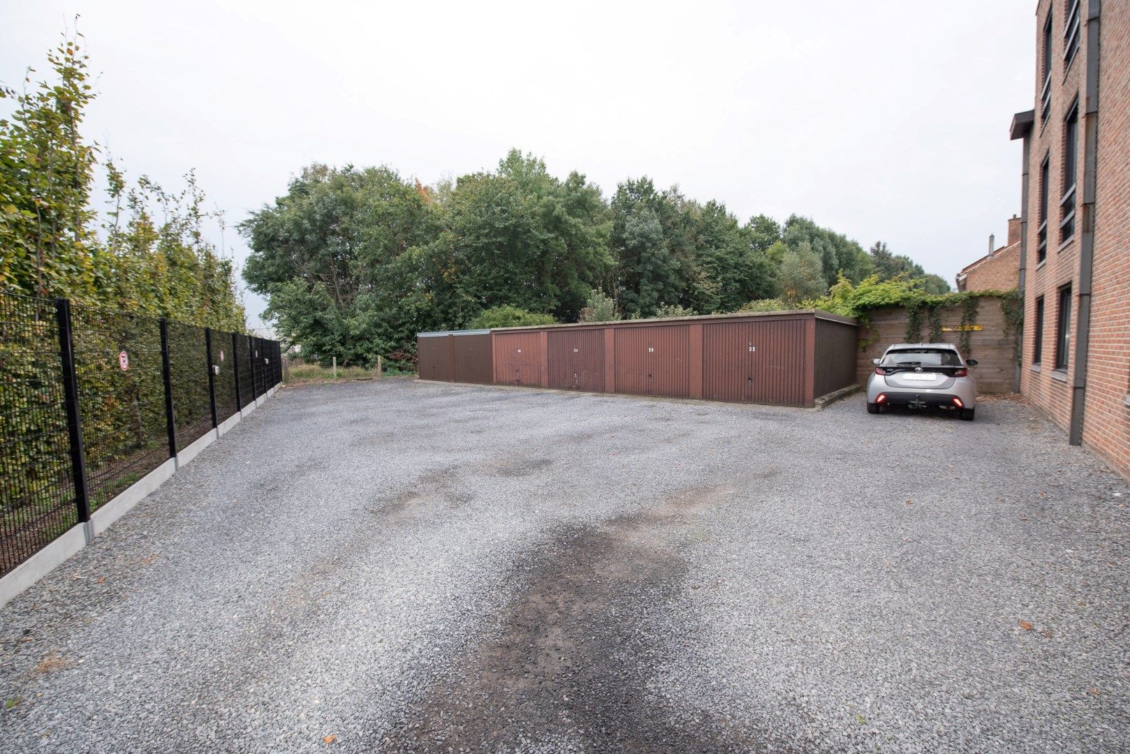 Ruim gelijkvloers appartement met garage te huur in Dentergem  foto 10