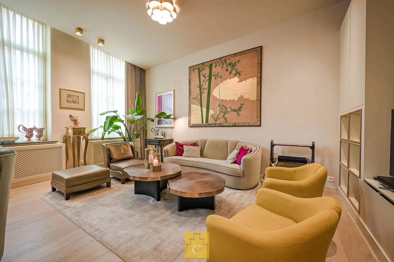 Uitzonderlijk en instapklaar appartement op toplocatie achter het Belfort te Brugge foto 8