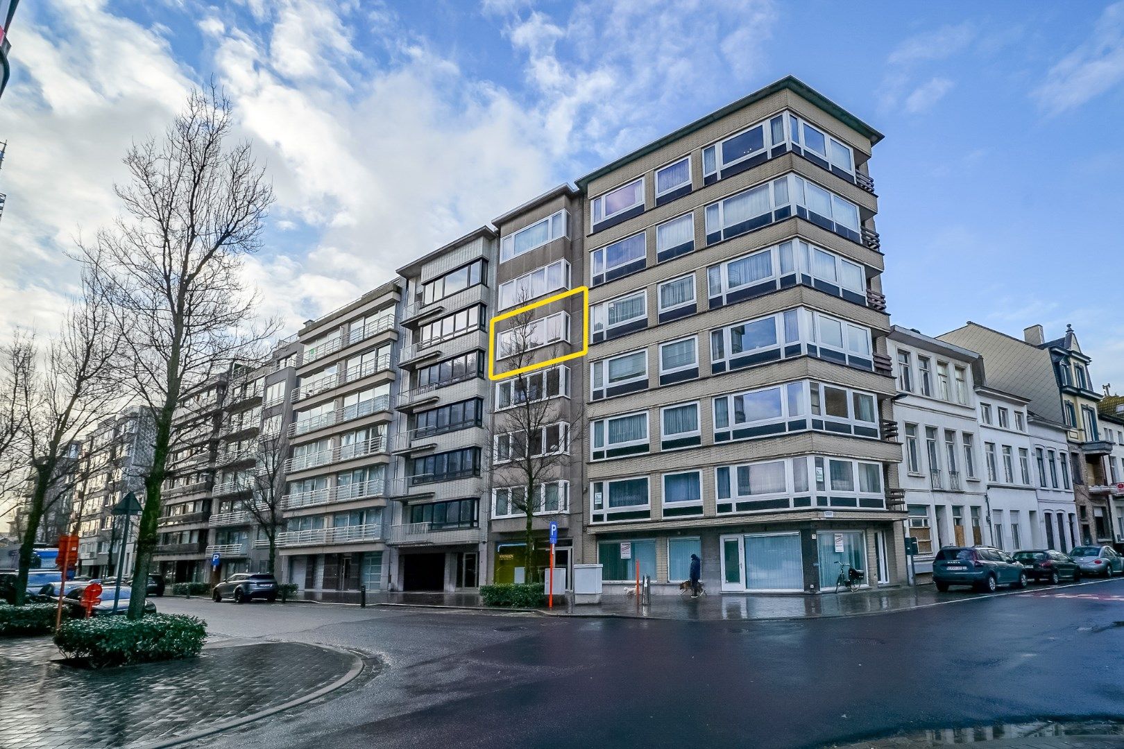 Prachtig vernieuwd 2-slaapkamerappartement centrum Oostende foto 15
