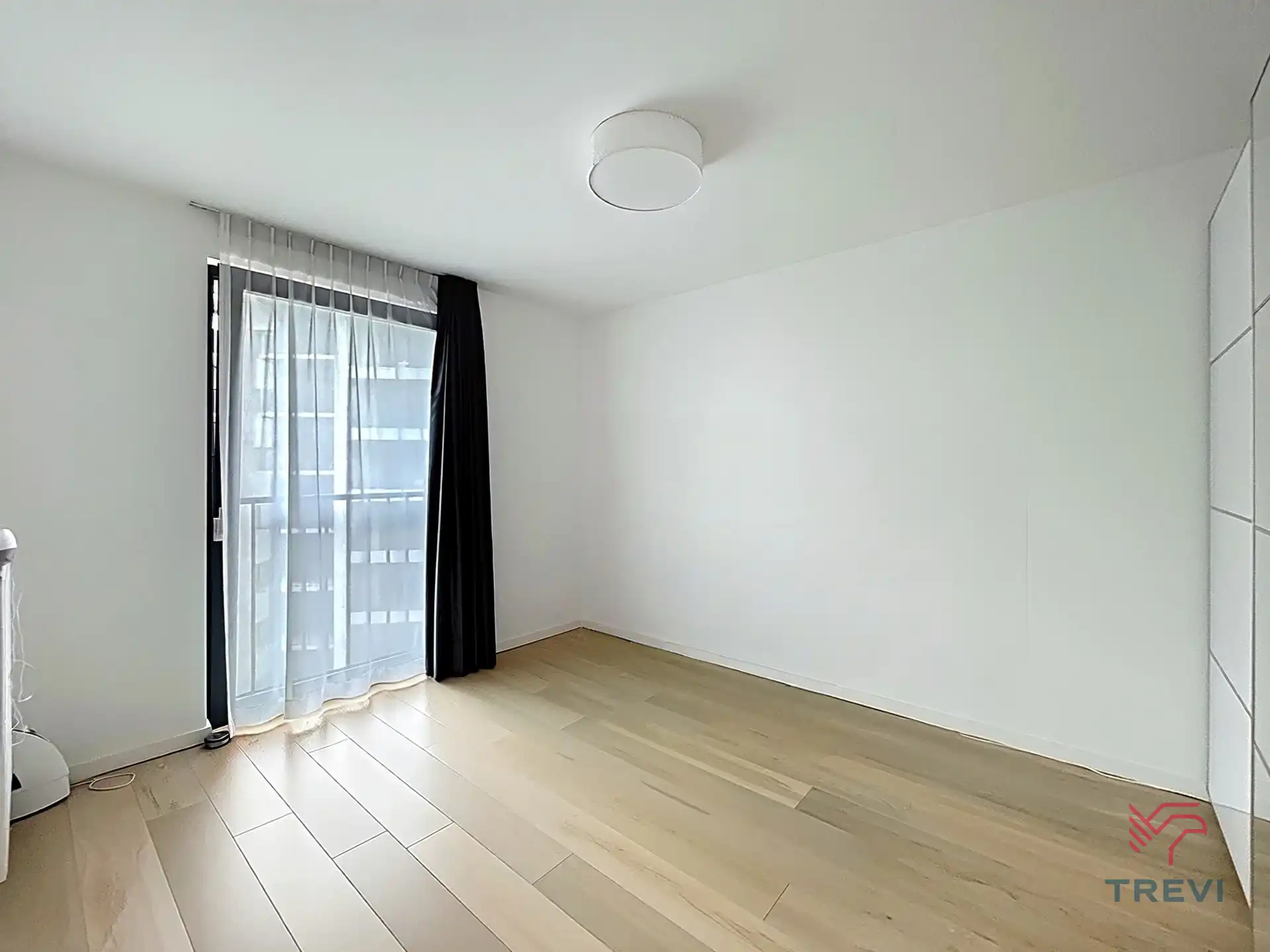 Europese Wijk - ONBEMEUBILEERD appartement met 2 slaapkamers ! foto 11