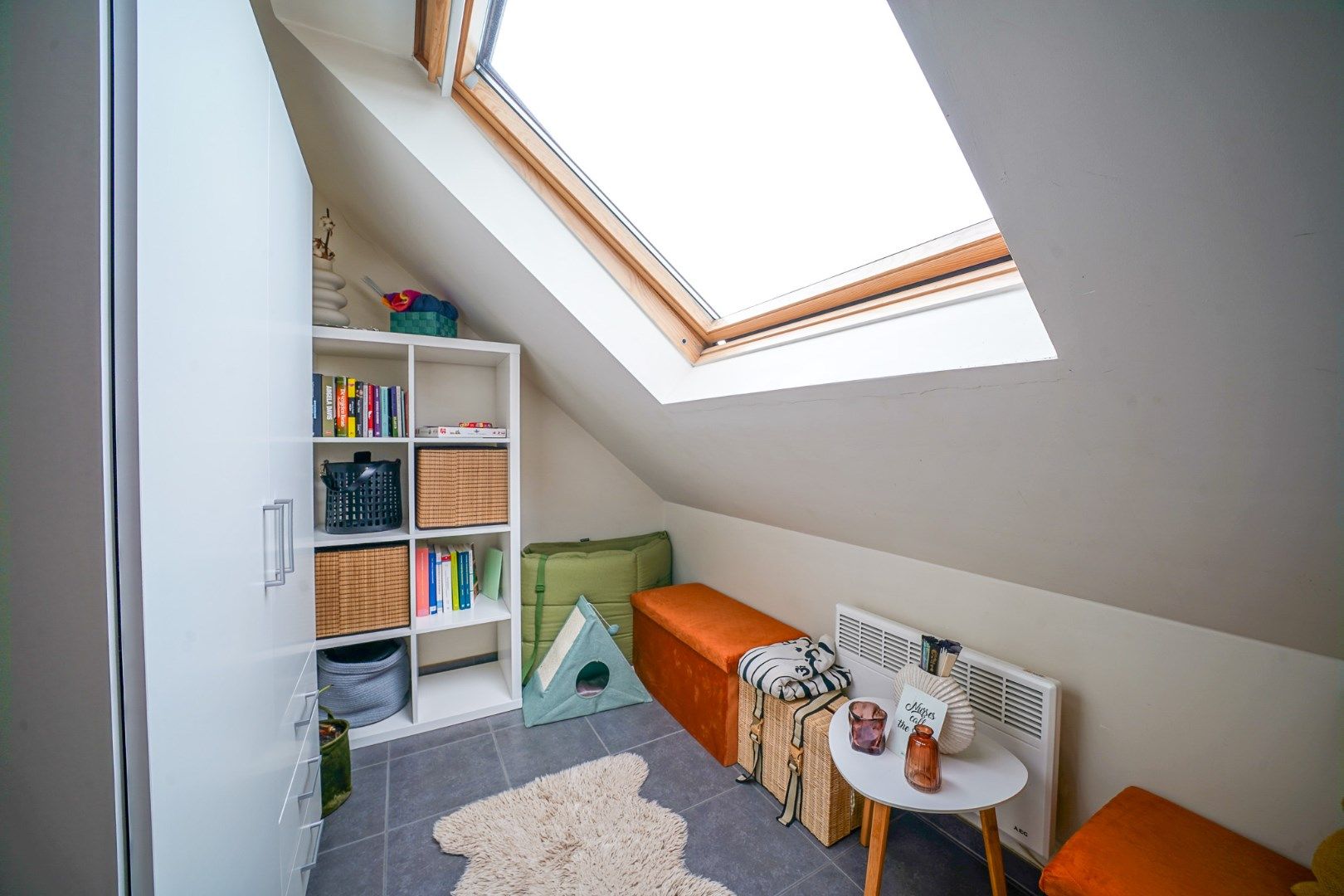 Lichtrijk duplexappartement met ruim terras in rustige doodlopende straat foto 10