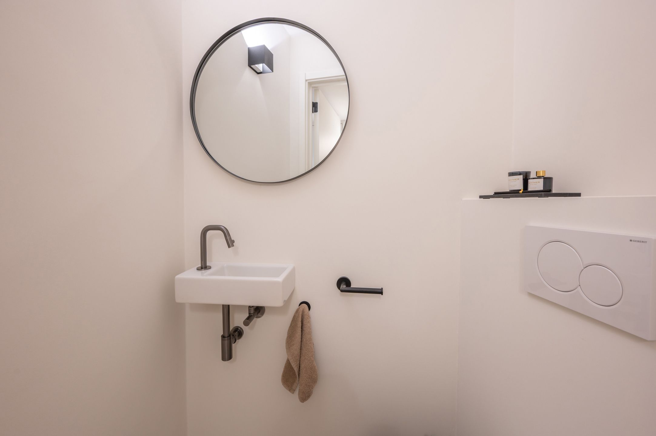 Gerenoveerd appartement in charmante residentie in het Zoute foto 22