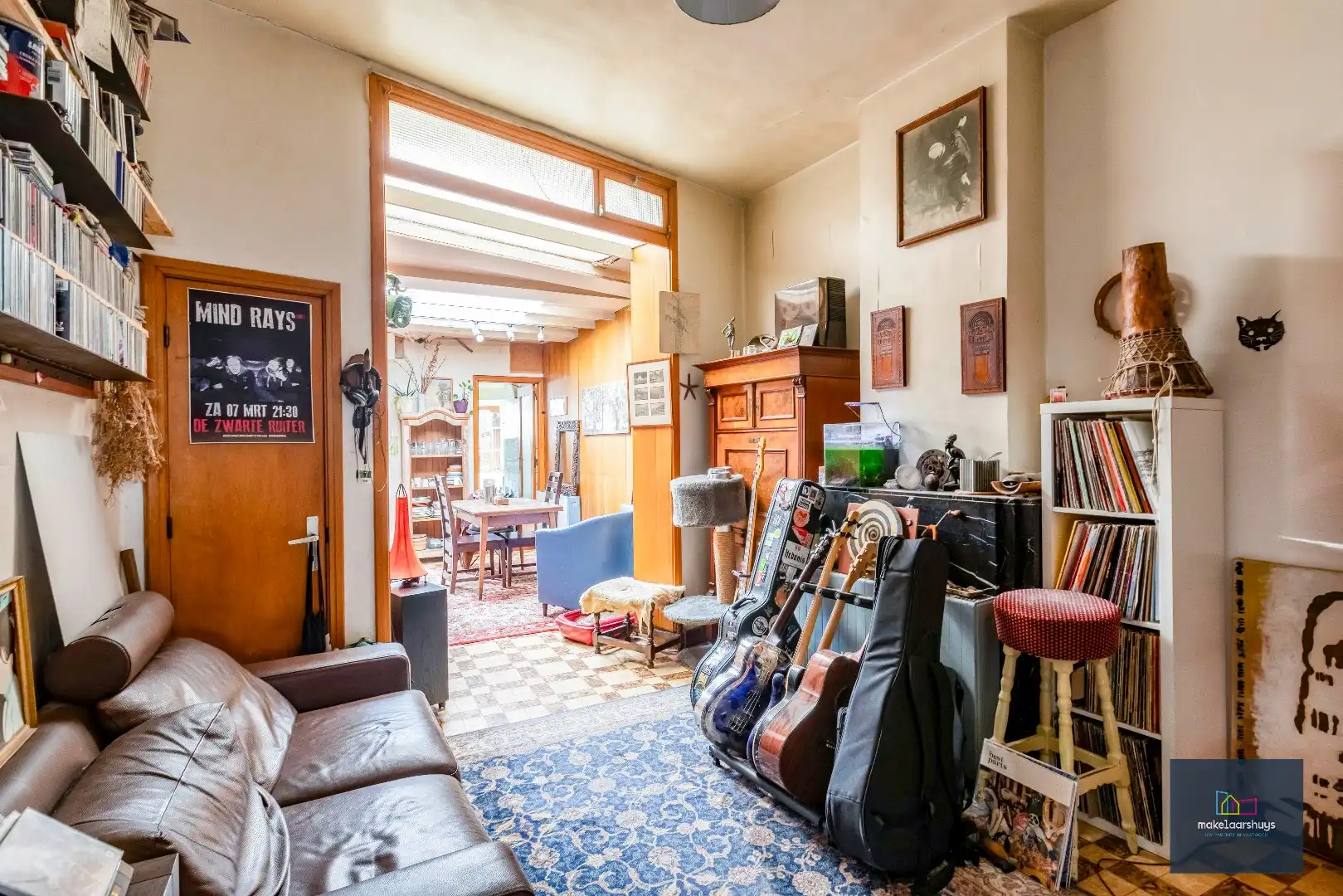 Woning met 3 slaapkamers en verrassende tuin met bijgebouwen foto 8