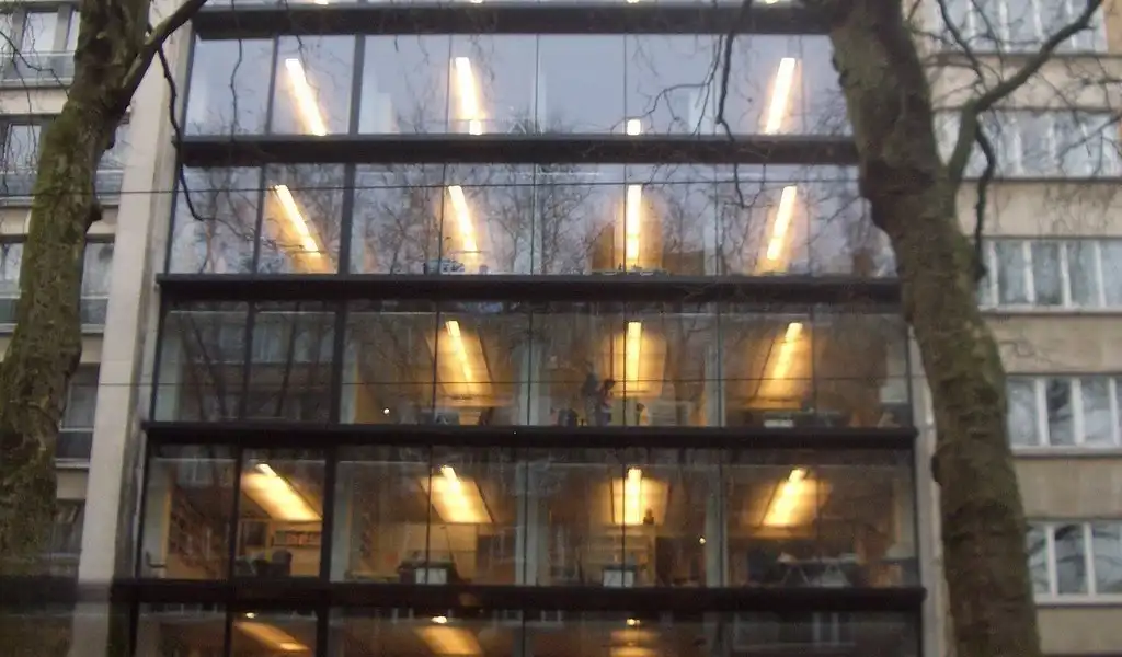 Trendy kantoor te huur in Starbuilding te Antwerpen foto 13