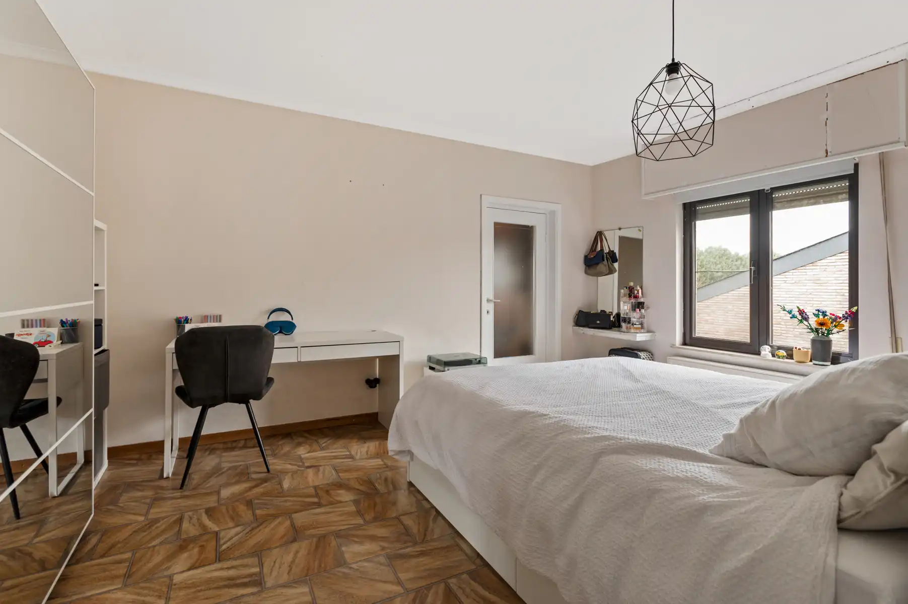 Vrijstaande woning met 4 slaapkamers foto 16