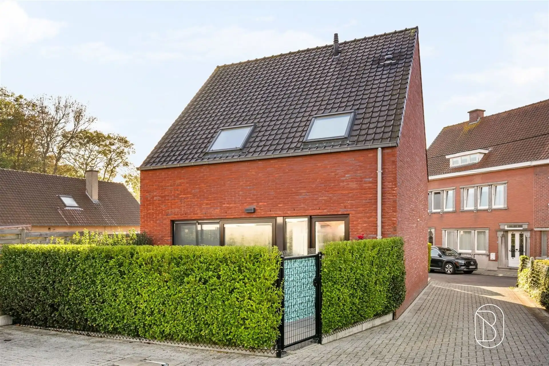 Recente en energiezuinige woning met 3 slk en garagebox foto 7
