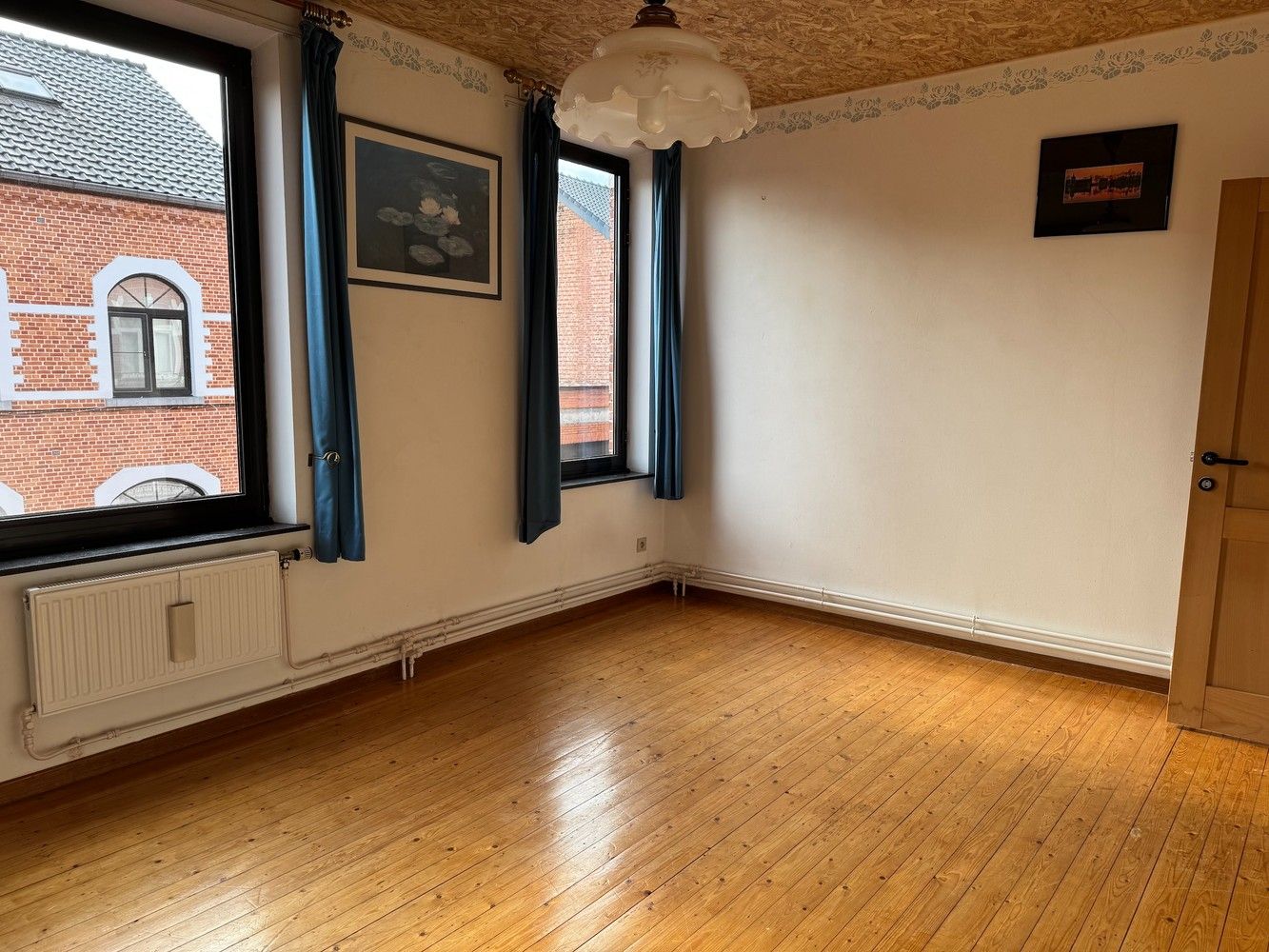 Goed gelegen rijwoning met tuin foto 14