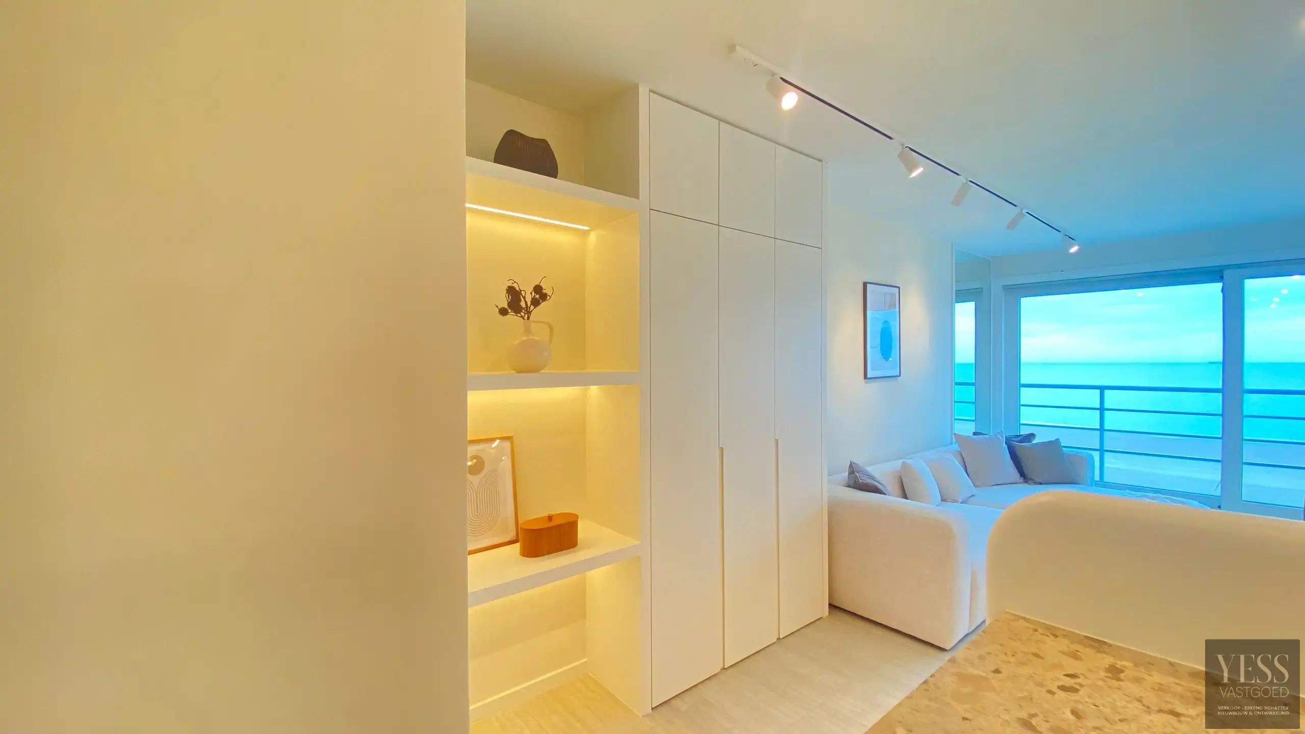 Prachtig gerenoveerd appartement met zicht op zee! foto 5