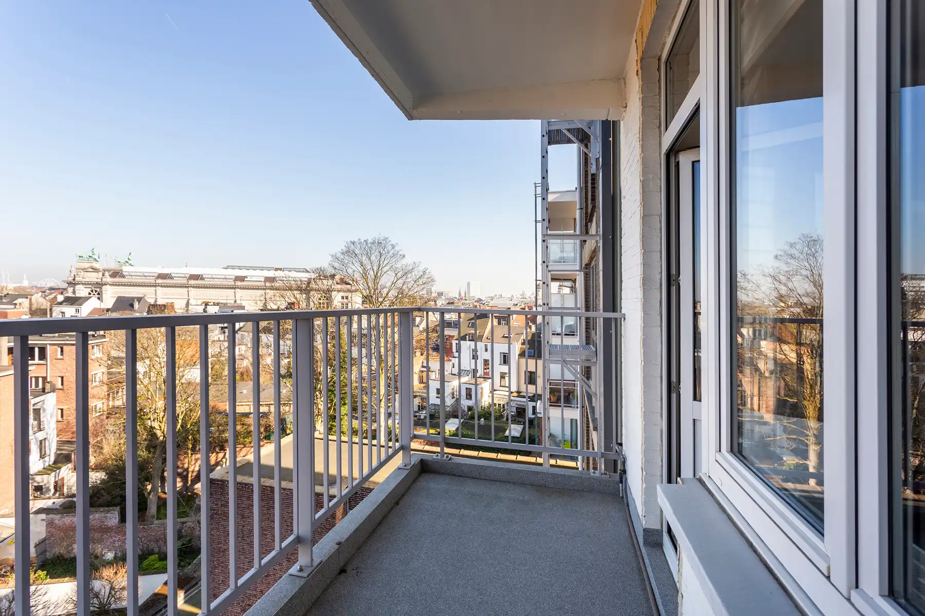 Lichtrijk 2-slaapkamerappartement aan het Zuid foto 6