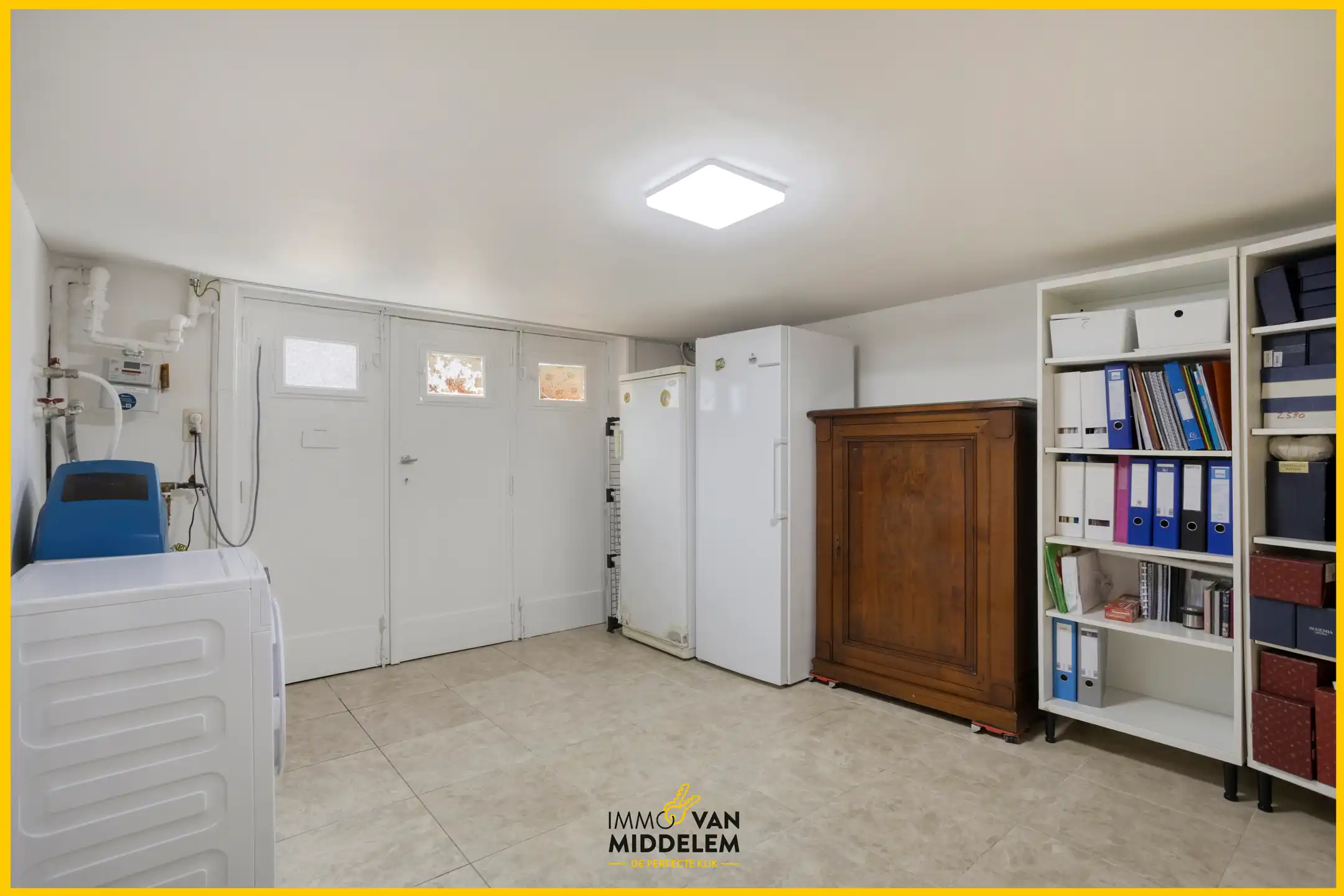 GERENOVEERDE BEL-ÉTAGE MET 3 SLAAPKAMERS EN TUIN foto 16