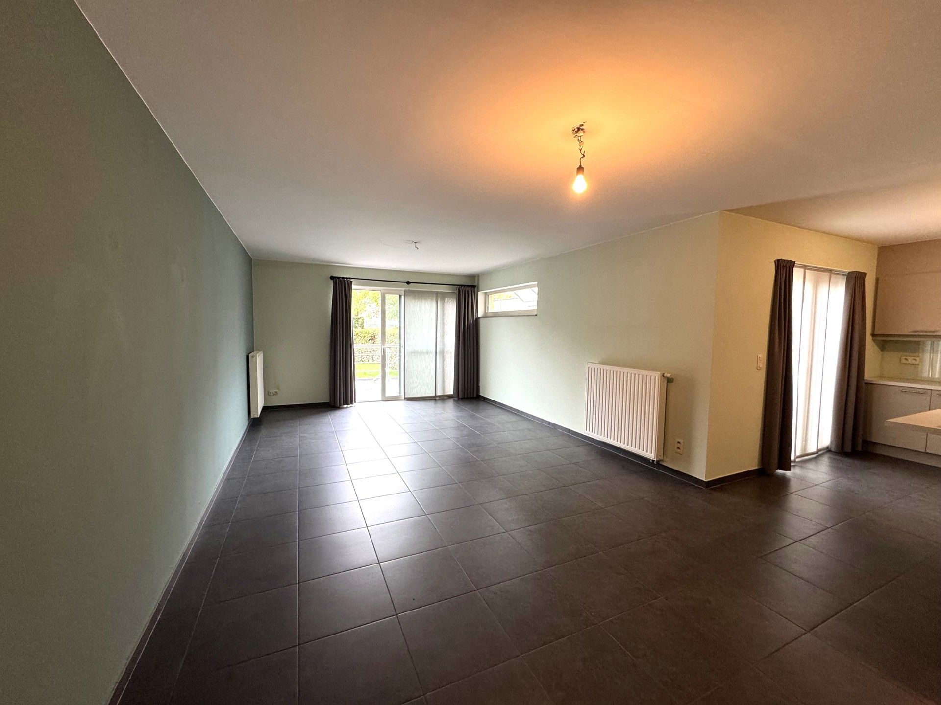 GLV appartement met tuin en ondergrondse parkeerplaats foto 3