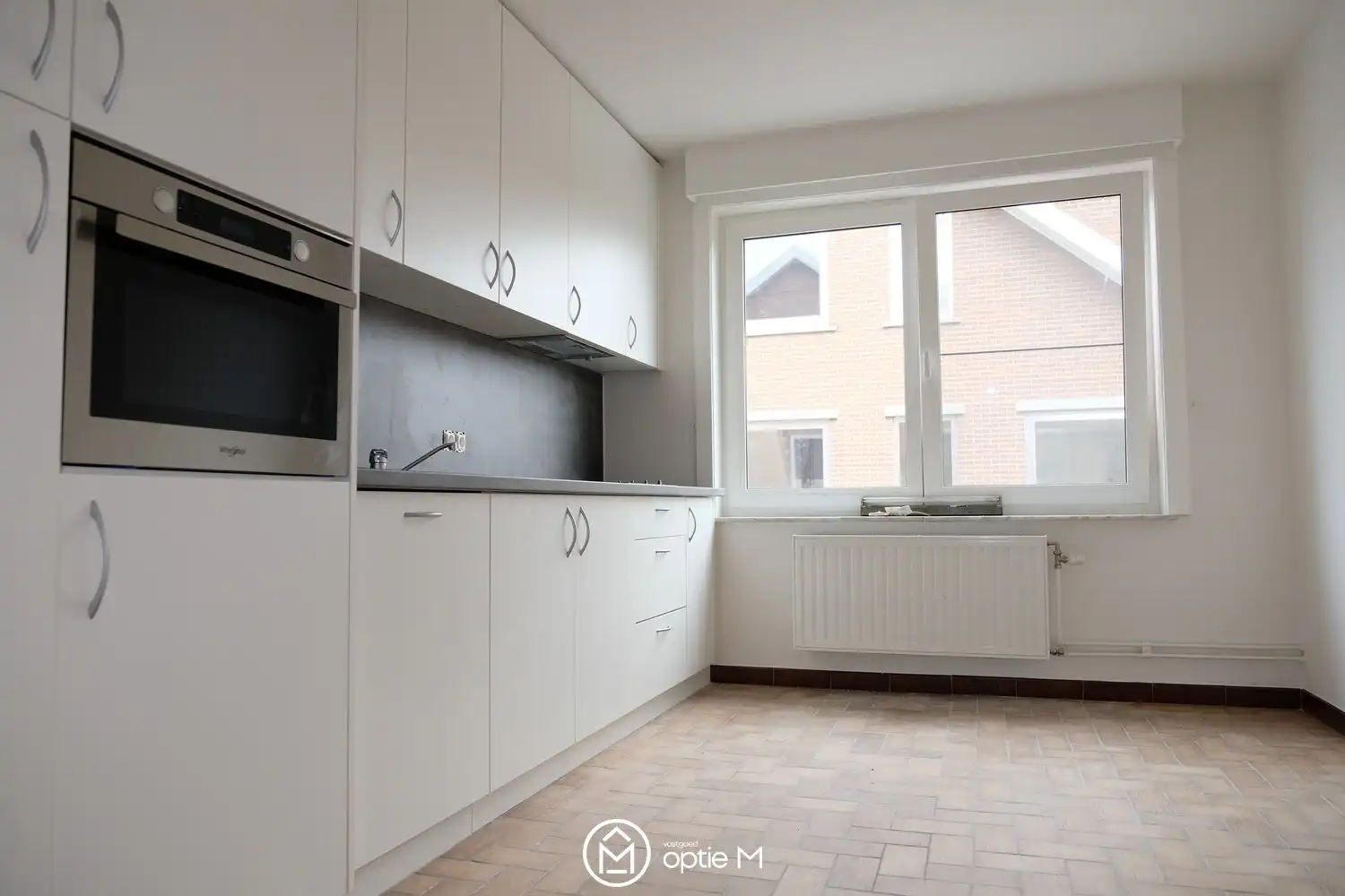 Appartement met autostandplaats in het centrum van Bilzen foto 9