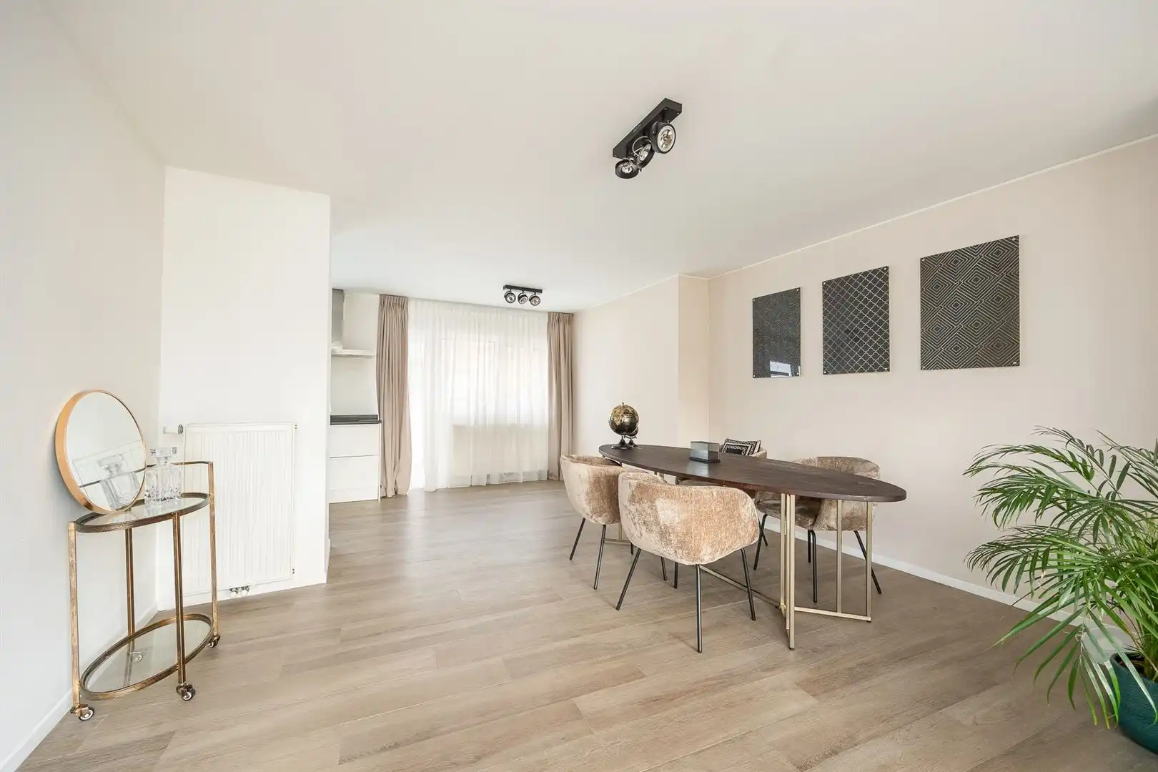 Ruime gezinswoning met tuin en garage met zicht op het park van Brasschaat foto 5