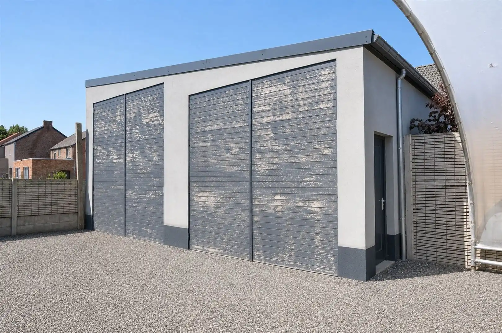 Vergunde opslag- en werkhal 150 m² foto 4
