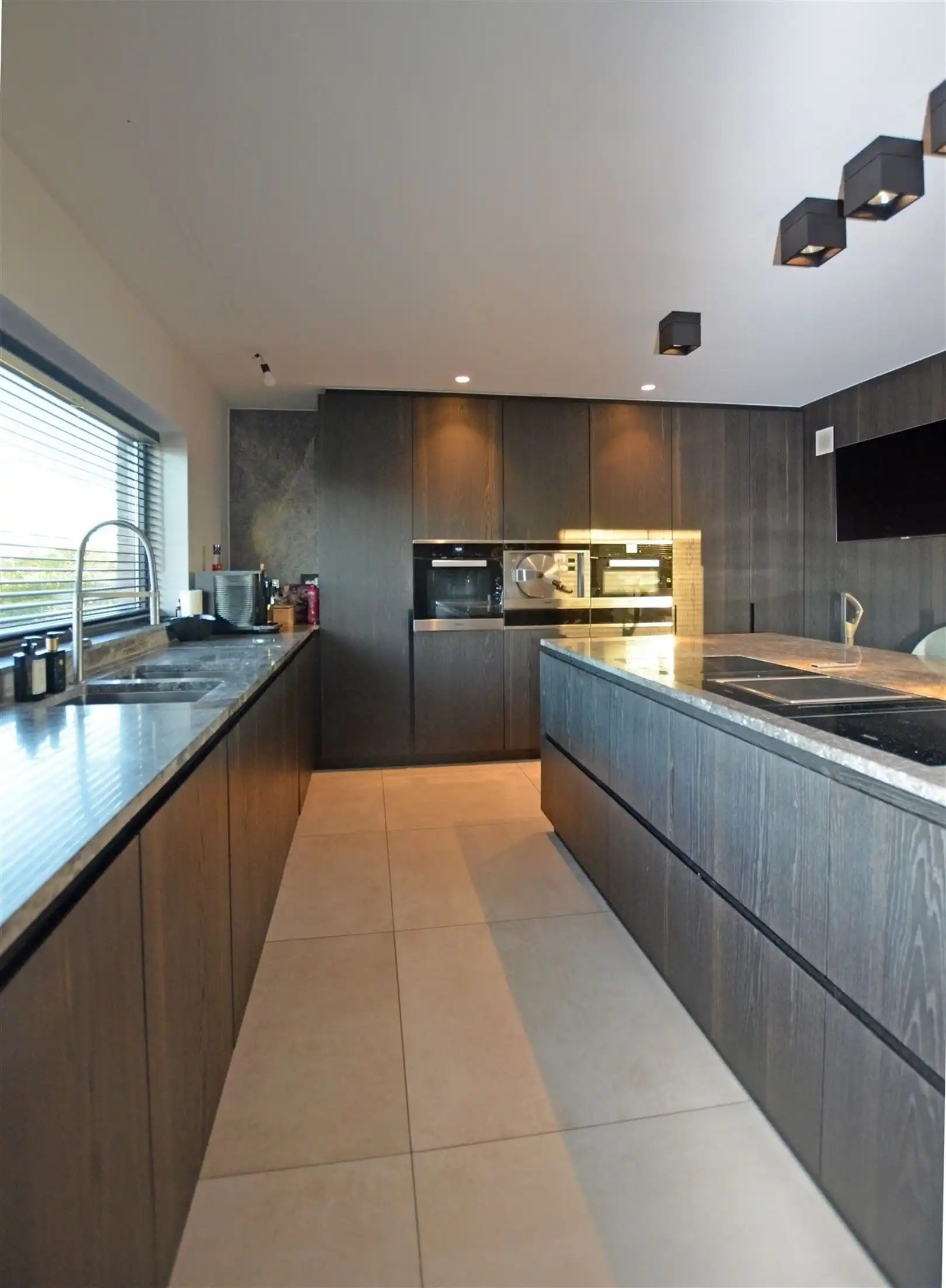 Landelijk gelegen villa met weids zicht. foto 10