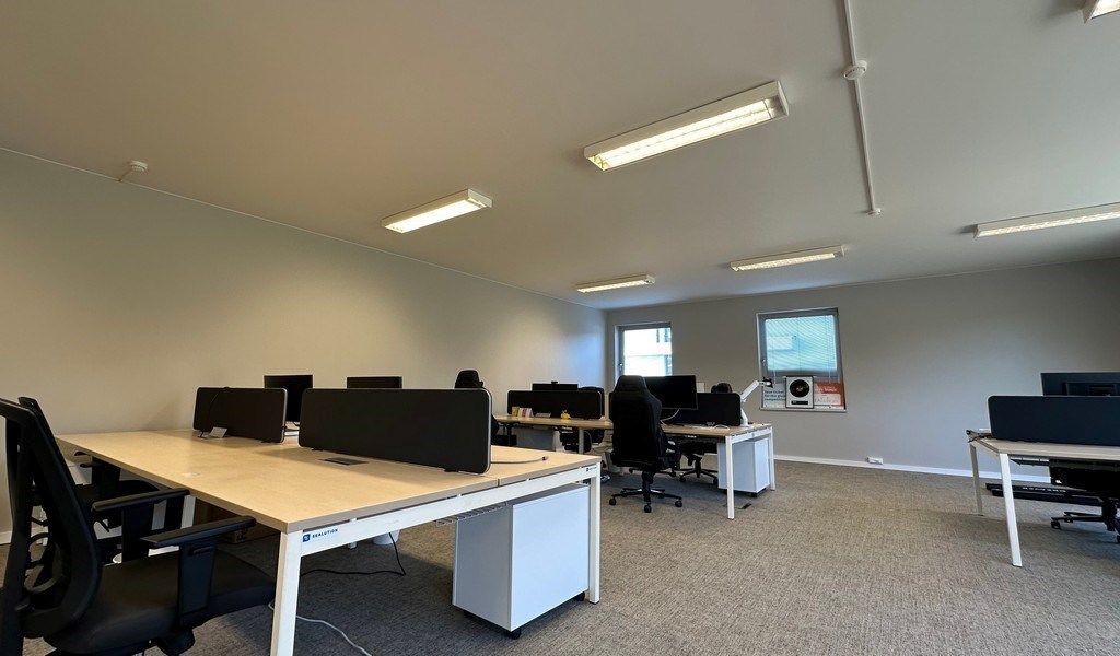 Instapklare burelen te huur in Sint Martens Latem foto 3