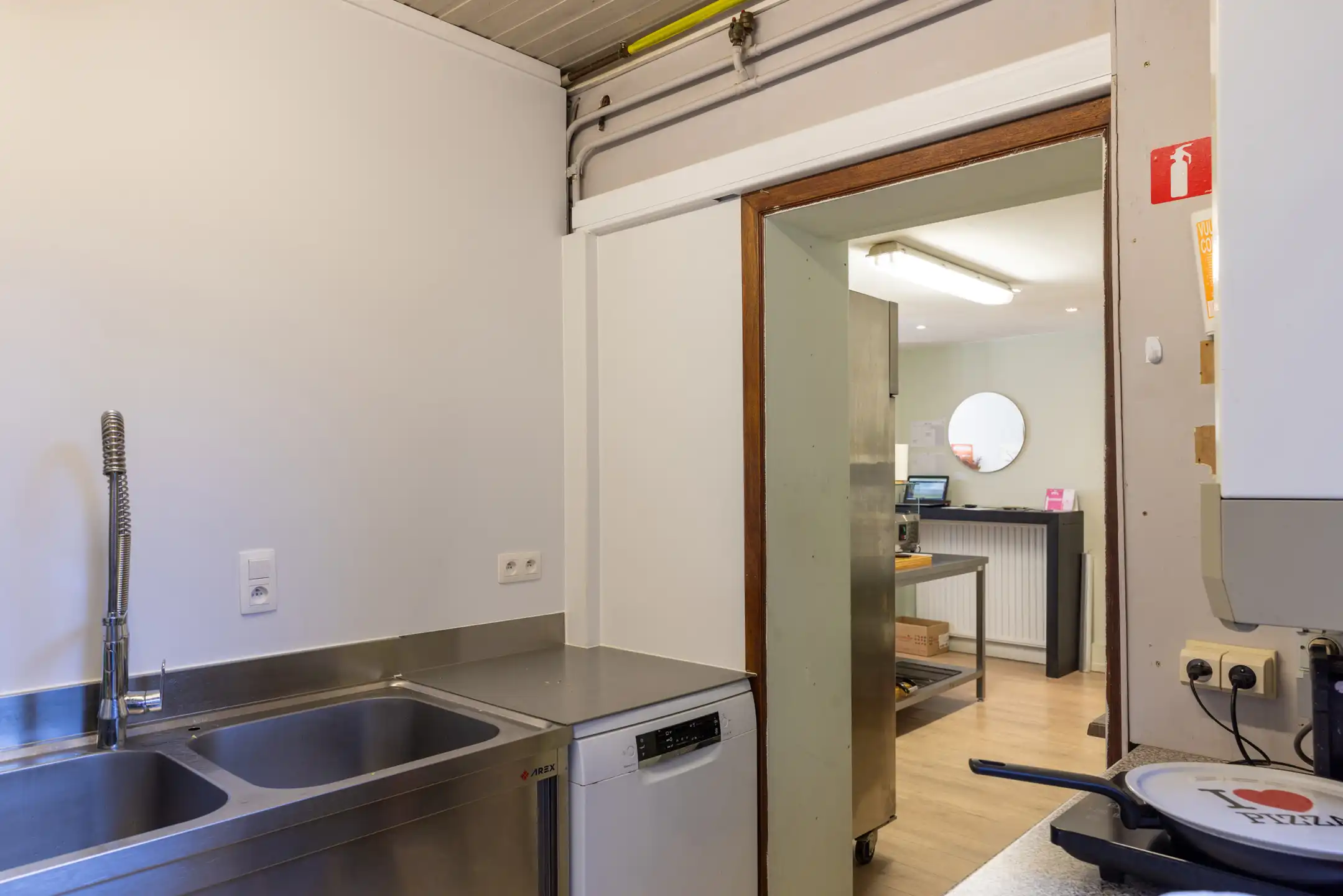 Commercieel pand met onmiddellijk rendement foto 9