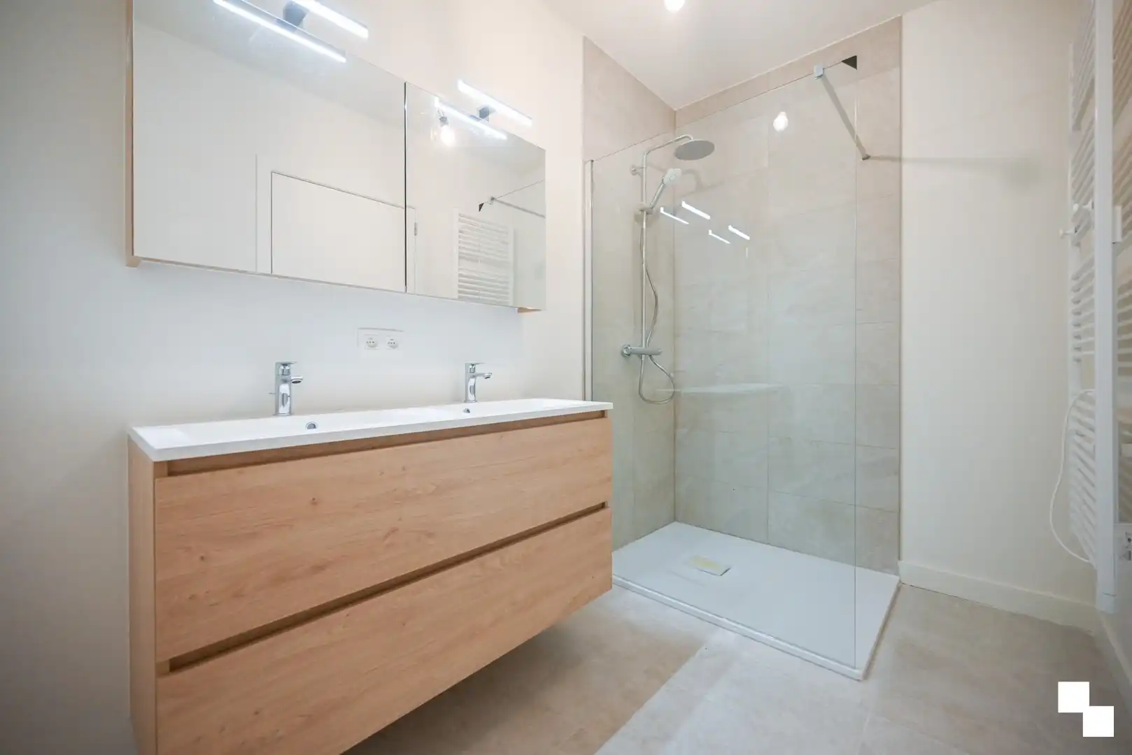 Gelijkvloers appartement met zonnige tuin te Ingelmunster foto 27