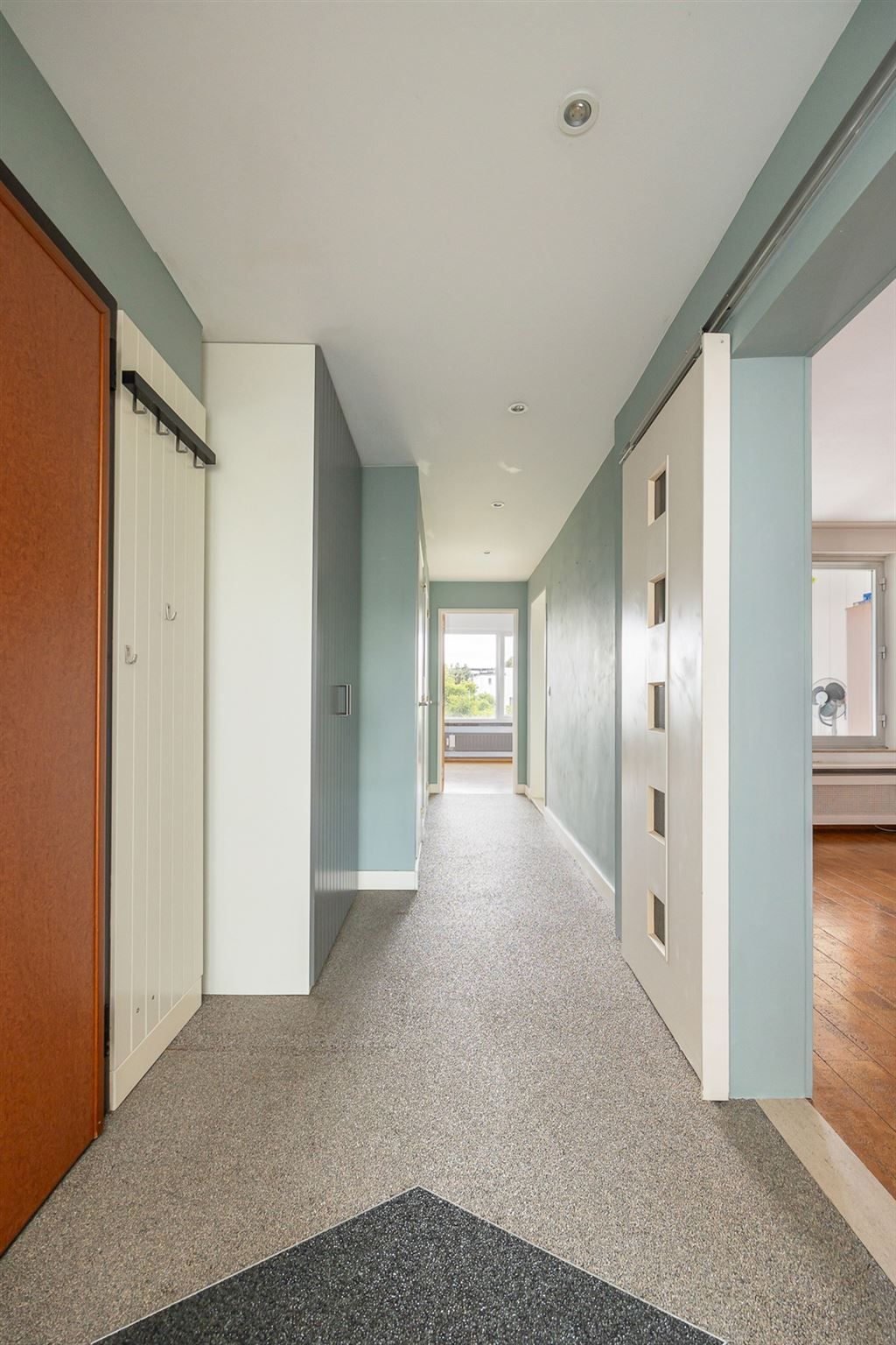 Instapklaar hoekappartement op centrale locatie foto 6