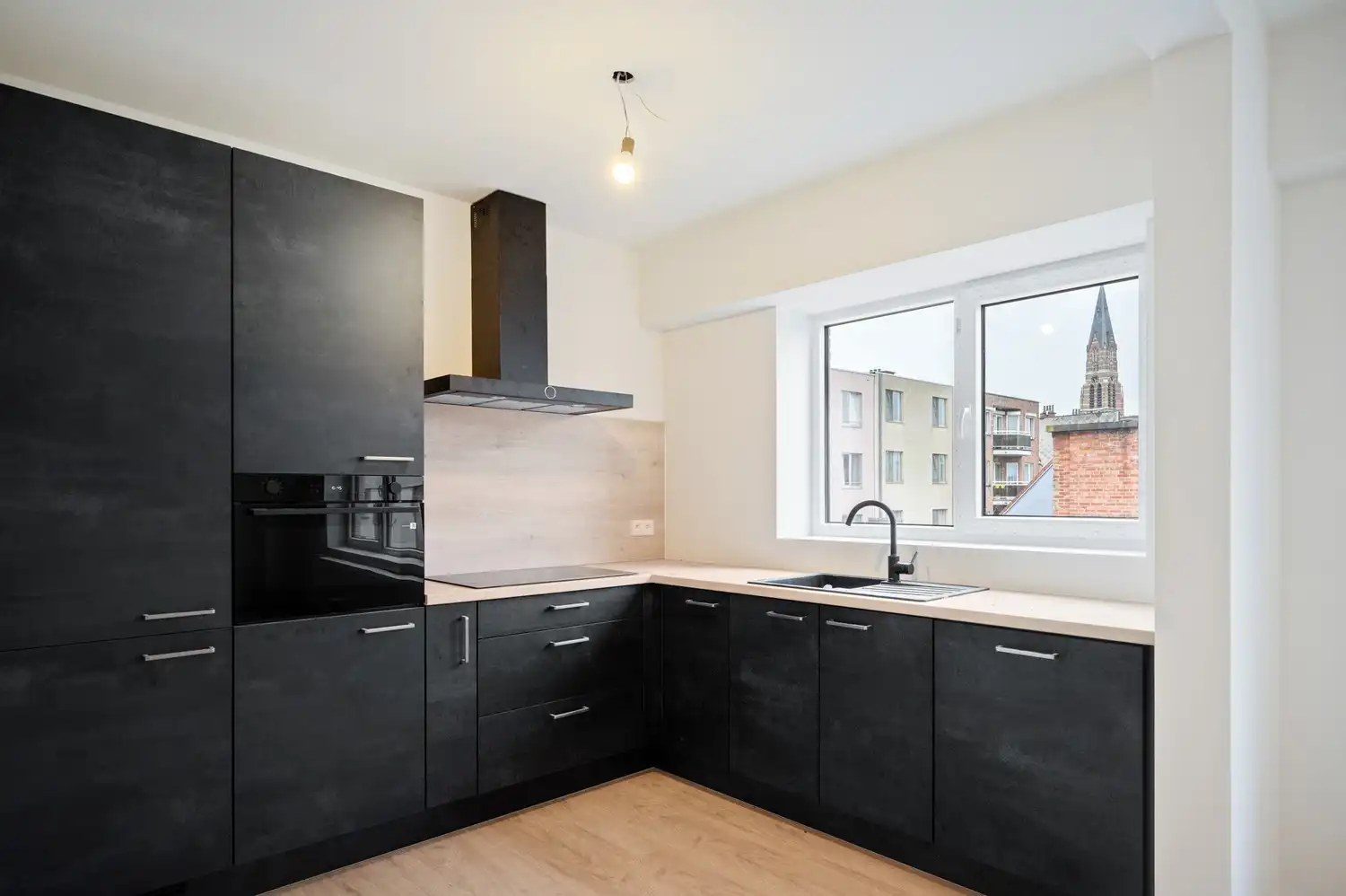 Prachtig appartement met 3 slpkrs in hartje Duffel foto 6