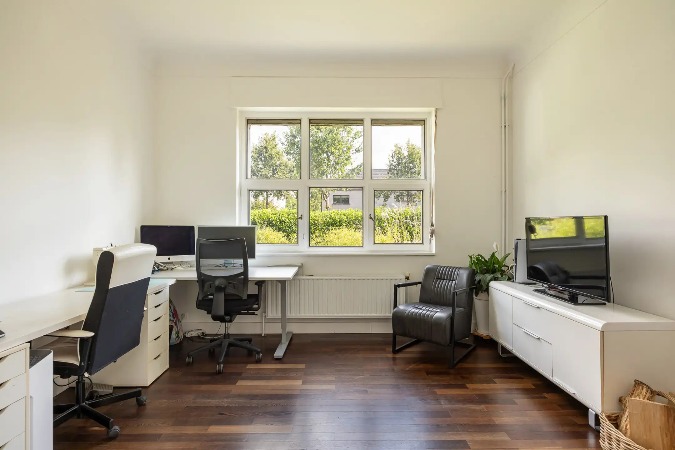 Karaktervolle woning op uitzonderlijk perceel  foto 5