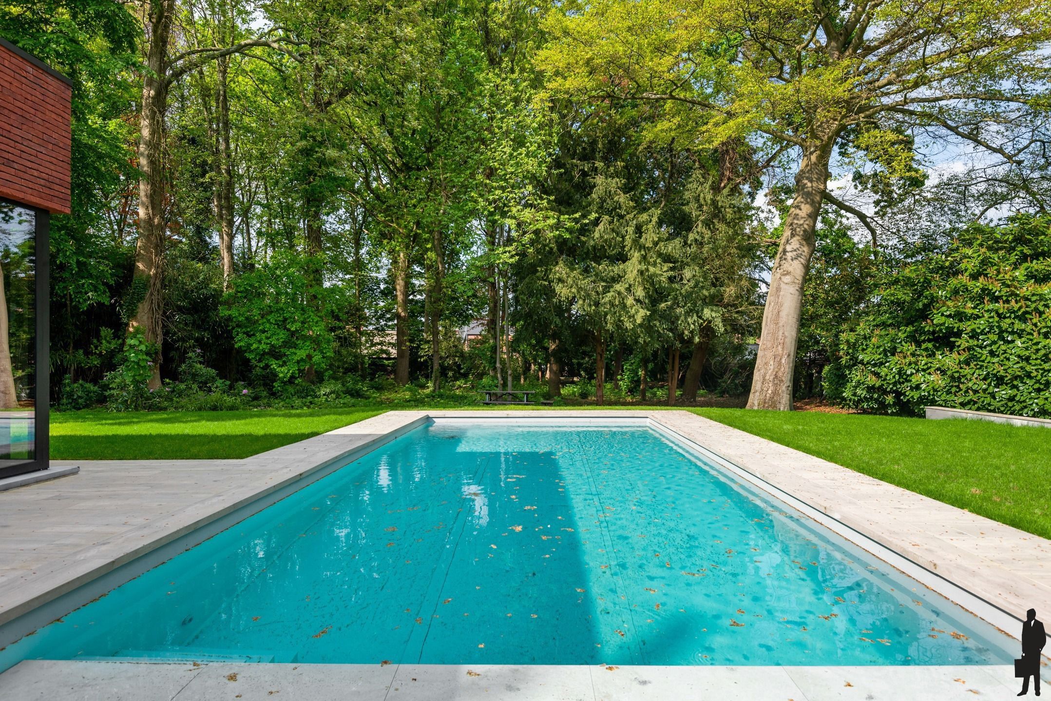 Energiezuinige woning met prachtige parktuin foto 3