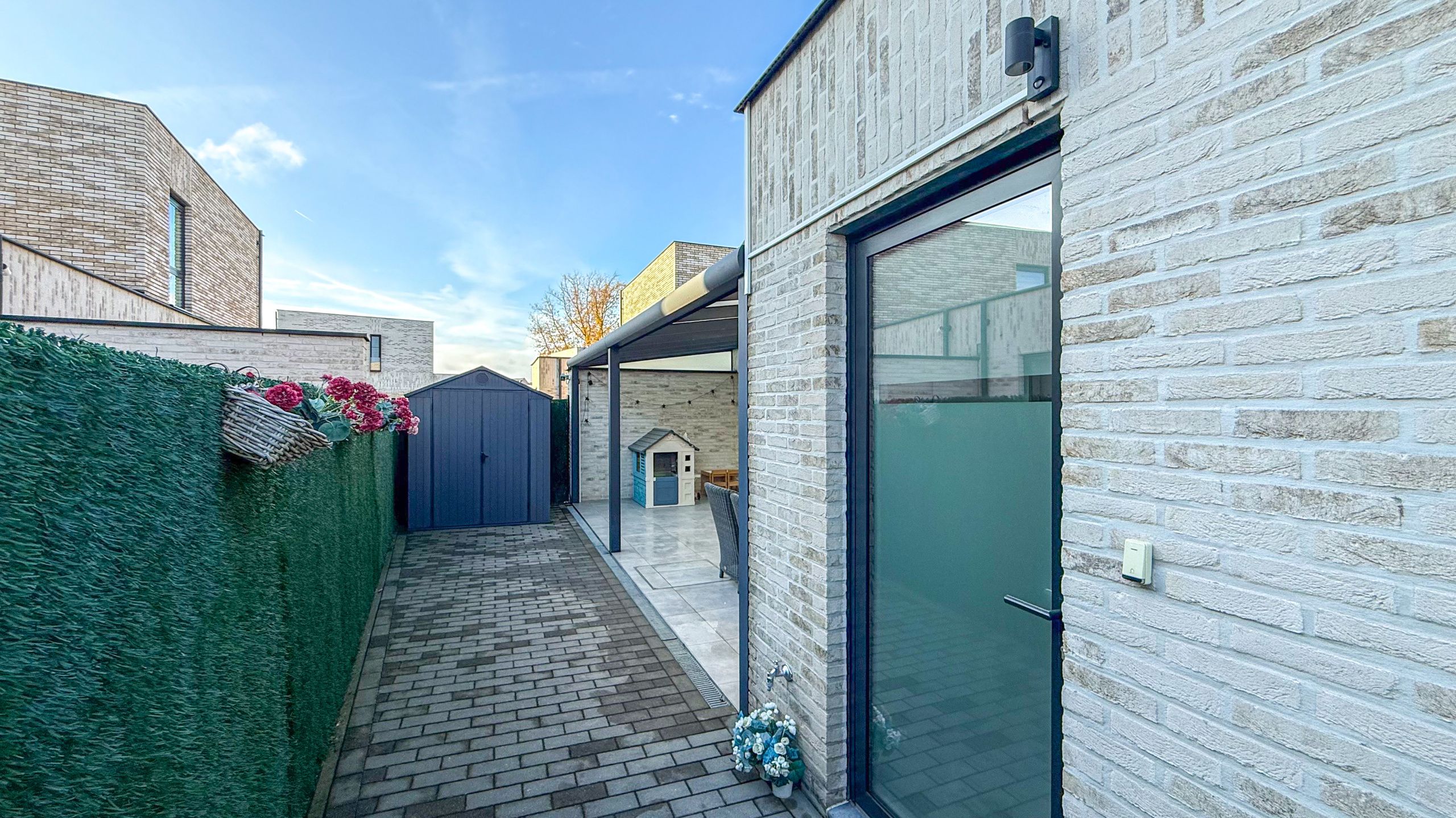 Prachtige halfopen woning met 3 slaapkamers in Boekt! foto 41