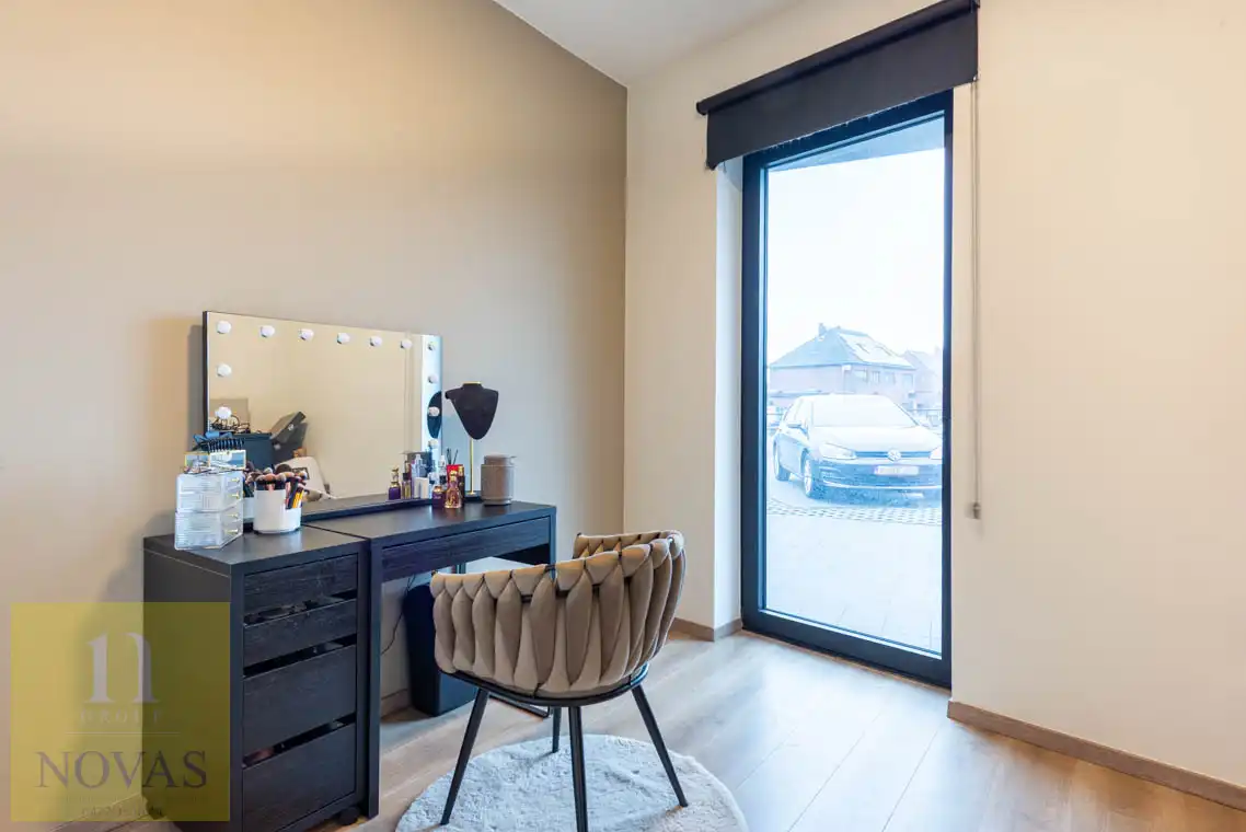 Appartement gelijkvloers van 2021, 2 slaapkamers, berging en parking foto 14