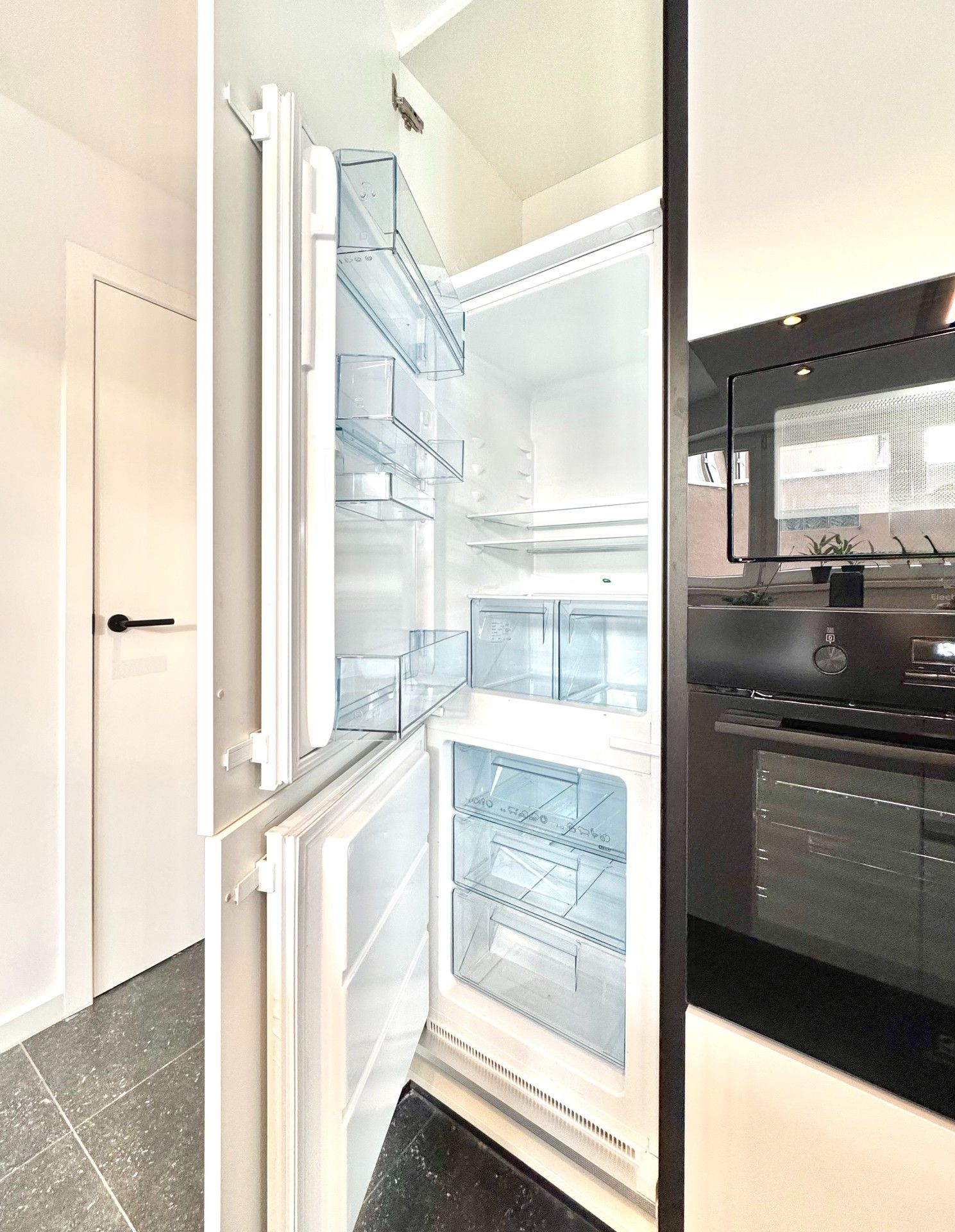 GERENOVEERDE WONING MET TUIN & GARAGE - 444 M² foto 8