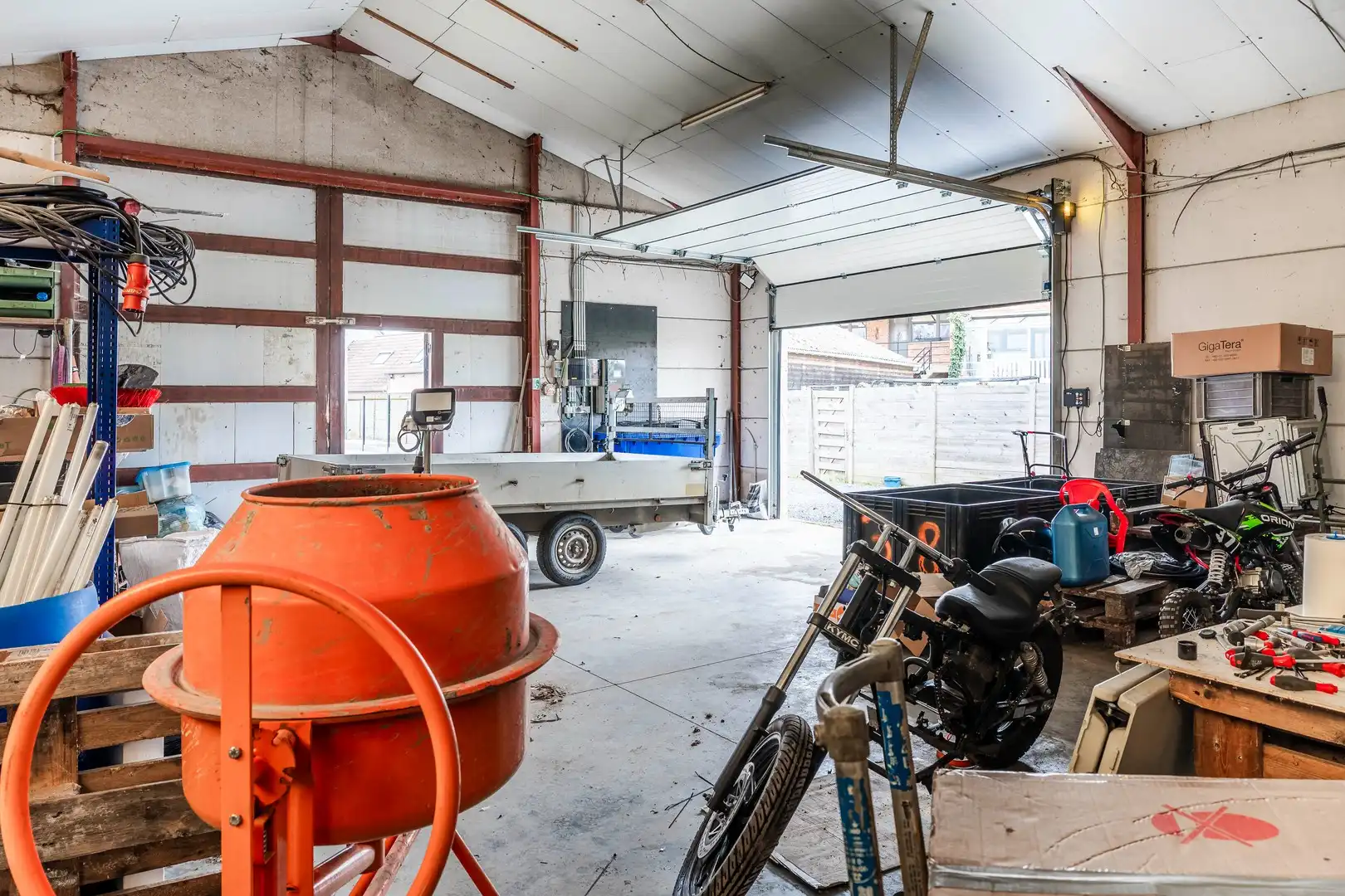 Moderne open bebouwing in oprichting met magazijn te Branst (Bornem) foto 23