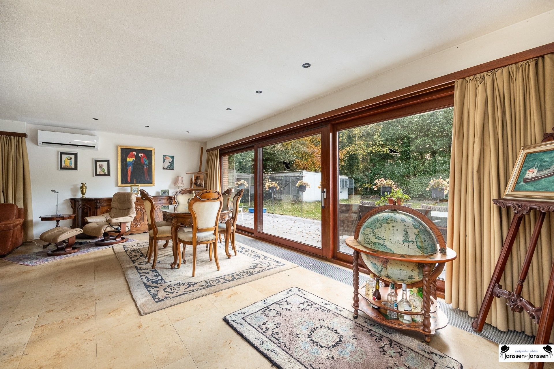 Landelijk gelegen woning op een perceel van ruim 6.000 m² foto 4