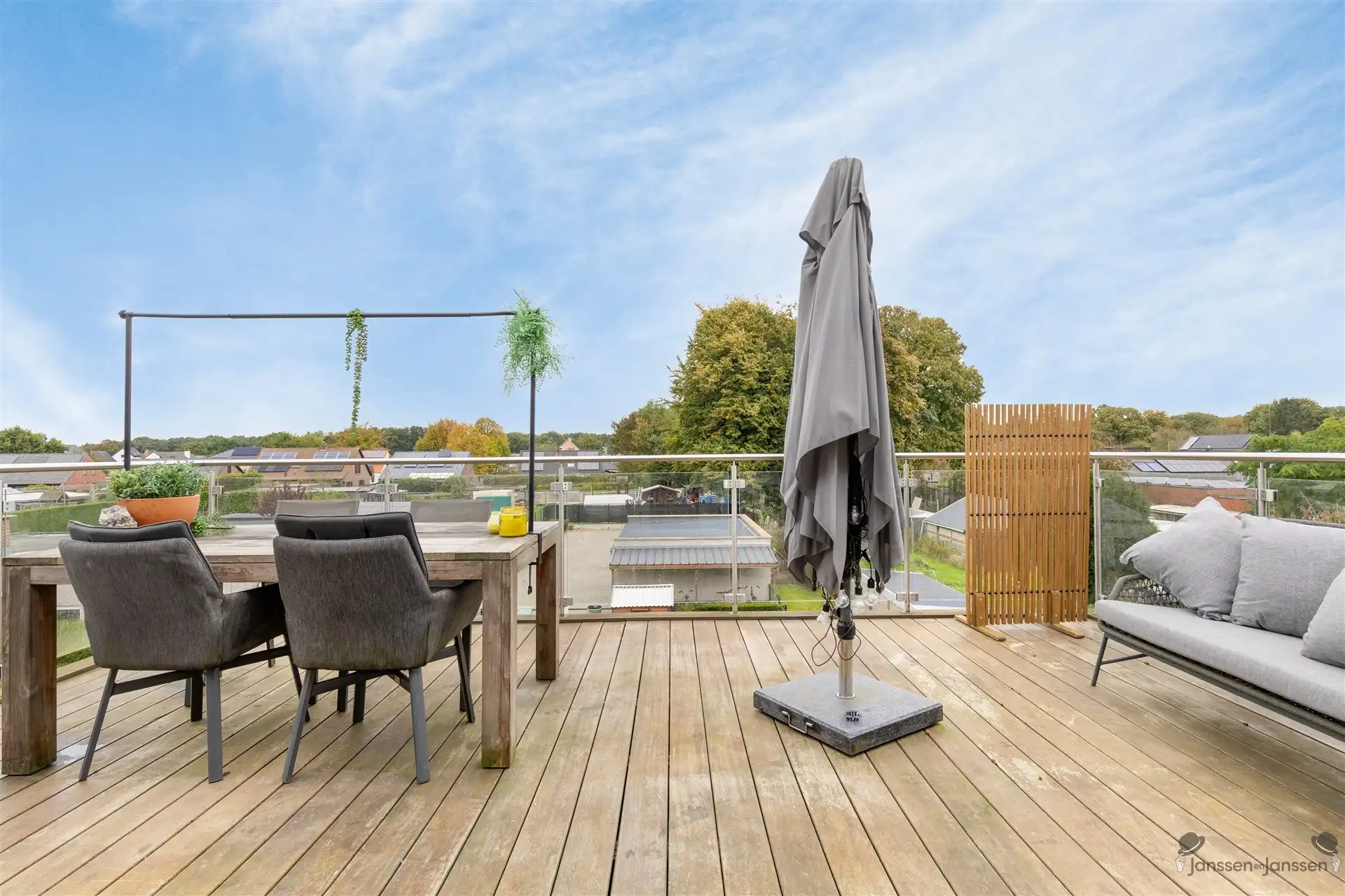 Ruim nieuwbouw appartement met 2 slaapkamers (bemeubeld)  foto 21