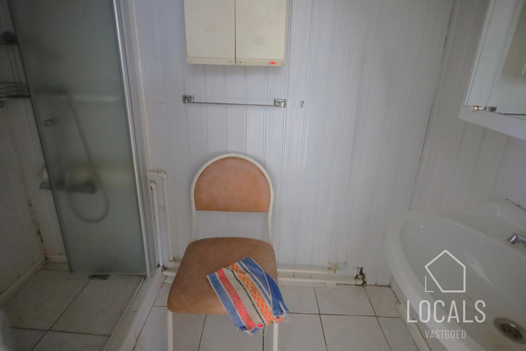 Te renoveren woning in het landelijke Kerksken foto 10