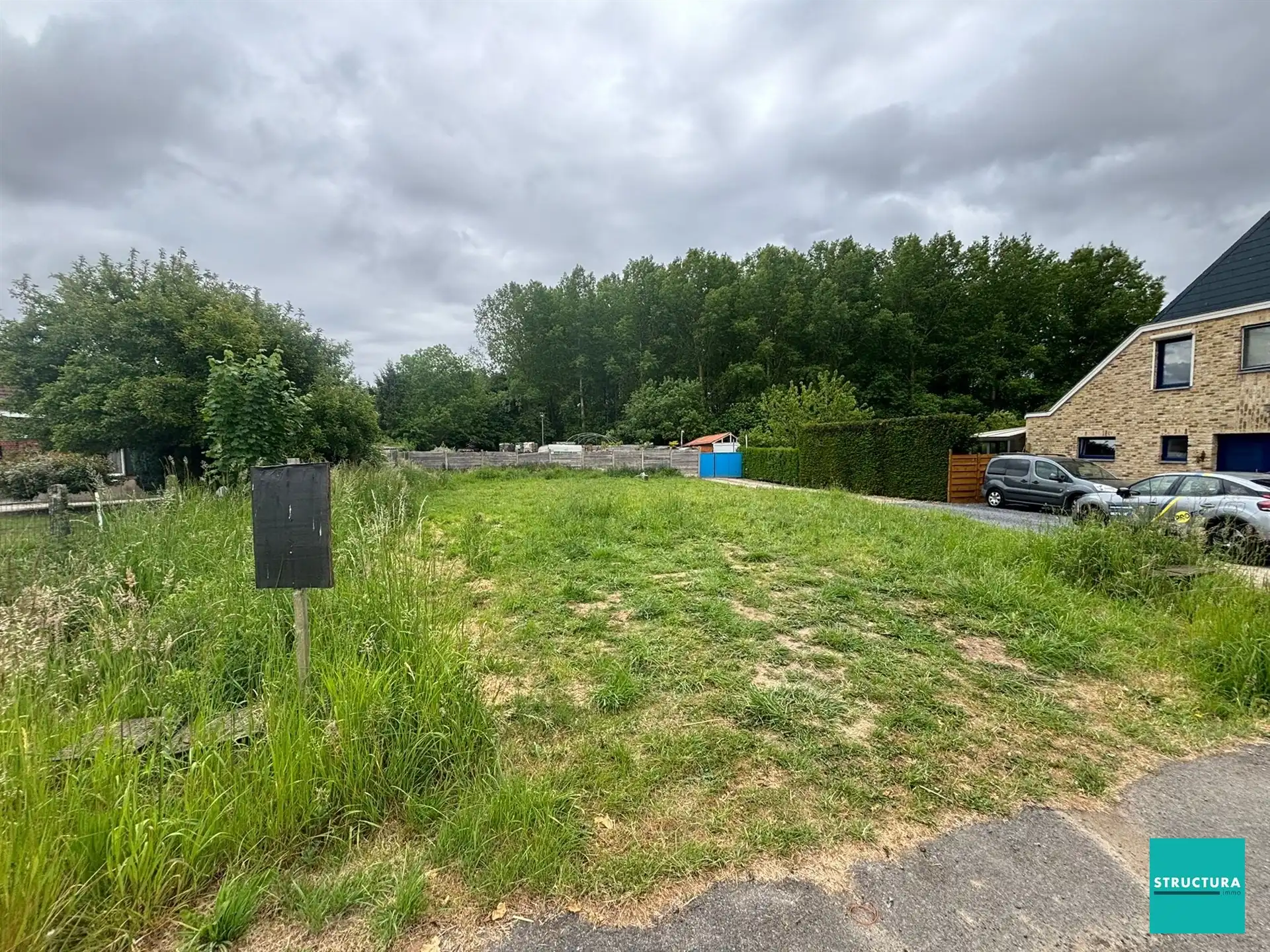 Bouwgrond voor halfopen bebouwing op absolute voorkeursligging te Mollem! foto 3