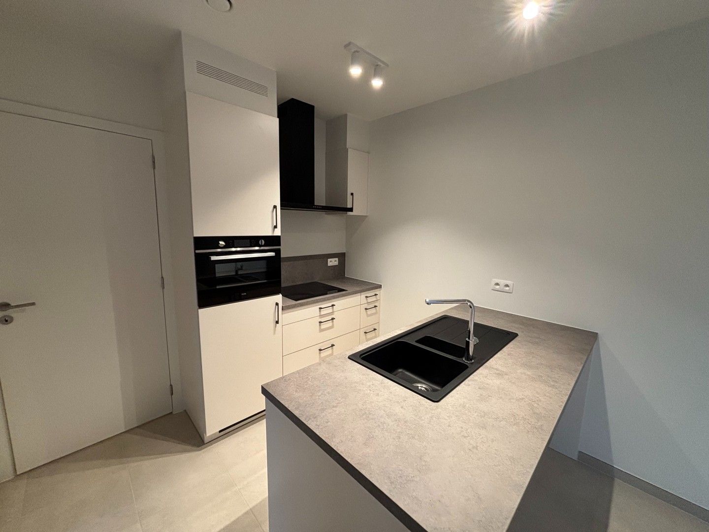 UNIEKE KANS: Gloednieuw & Instapklaar wonen op de Oude Kodaksite! foto 2