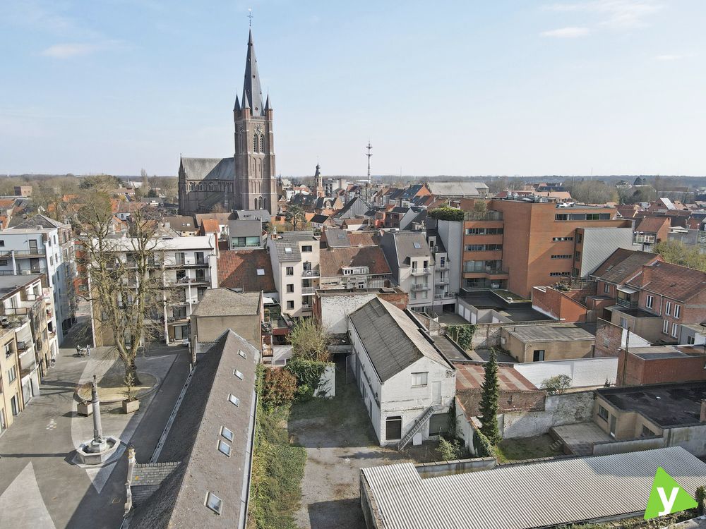 Prachtig handelshuis te koop in het centrum van Eeklo foto 4