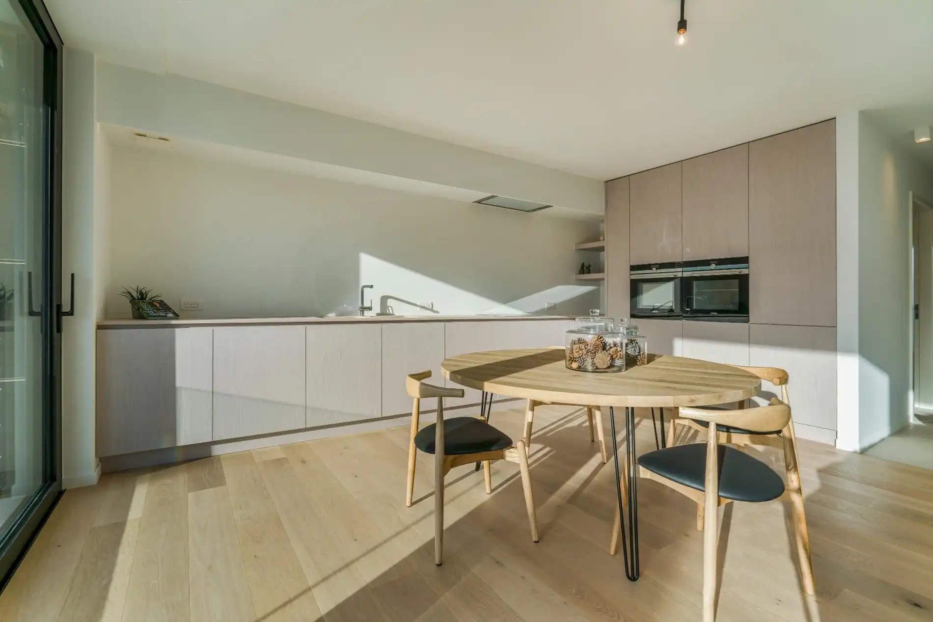 3-slaapkamerappartement met high-end afwerking  foto 2