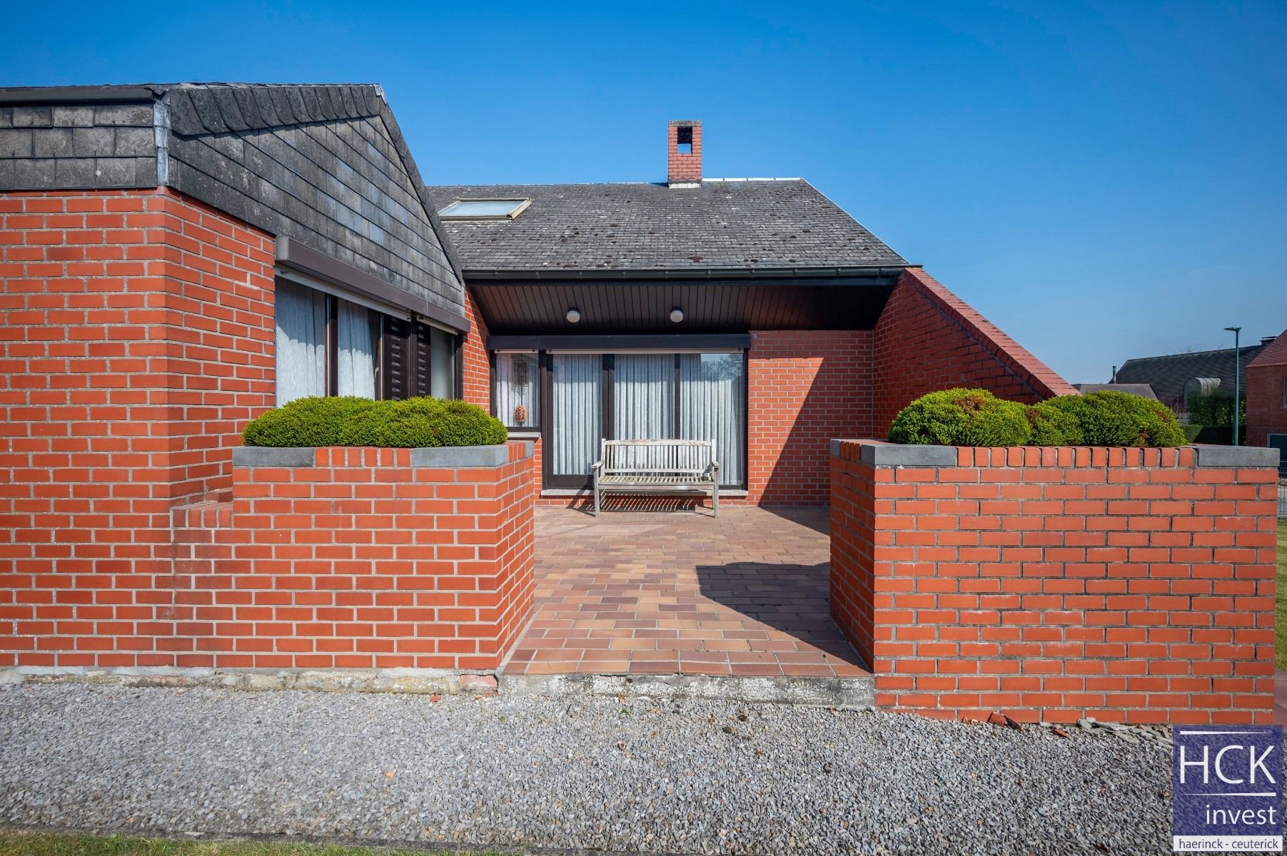 WANNEGEM-LEDE - Te renoveren/herbouwen woning in hartje van het pittoreske Wannegem!! foto 4