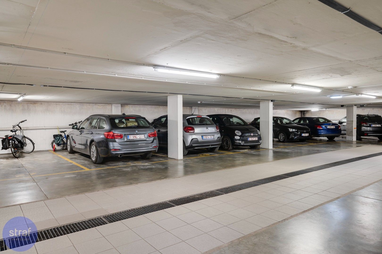 Ondergrondse staanplaats op Linkeroever foto 2