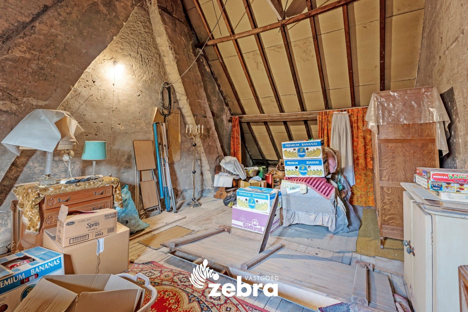 Te renoveren stadswoning te Roeselare! foto 11